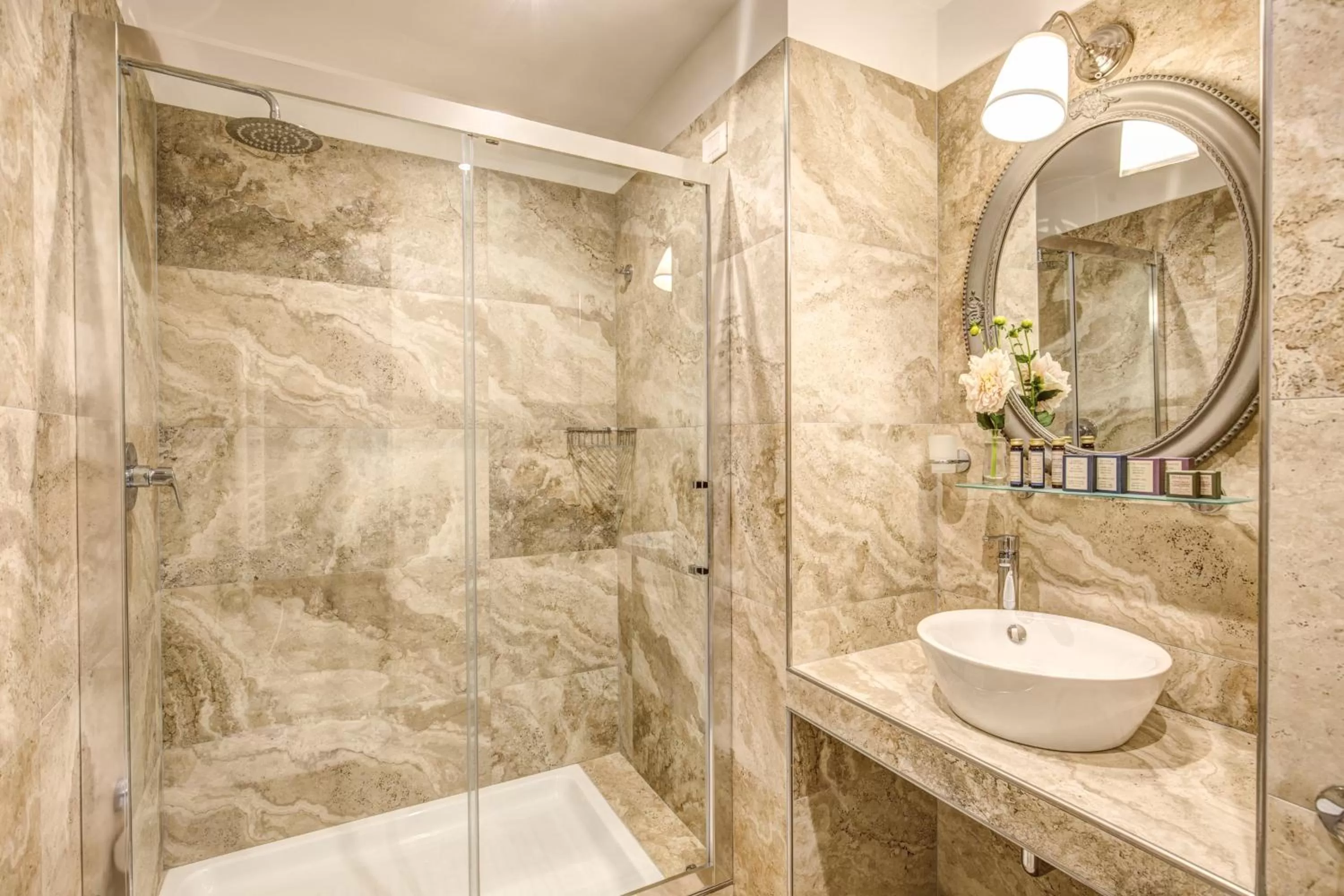 Bathroom in Charme Spagna Boutique Hotel