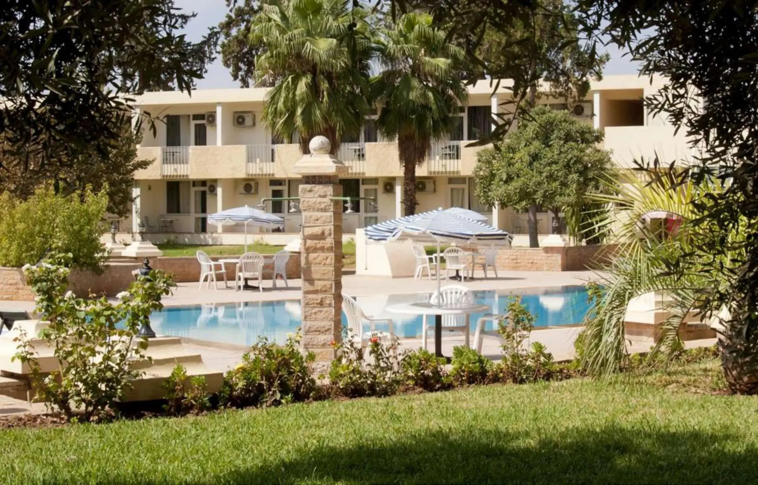 Garden, Swimming Pool in Hotel Ouzoud Beni Mellal