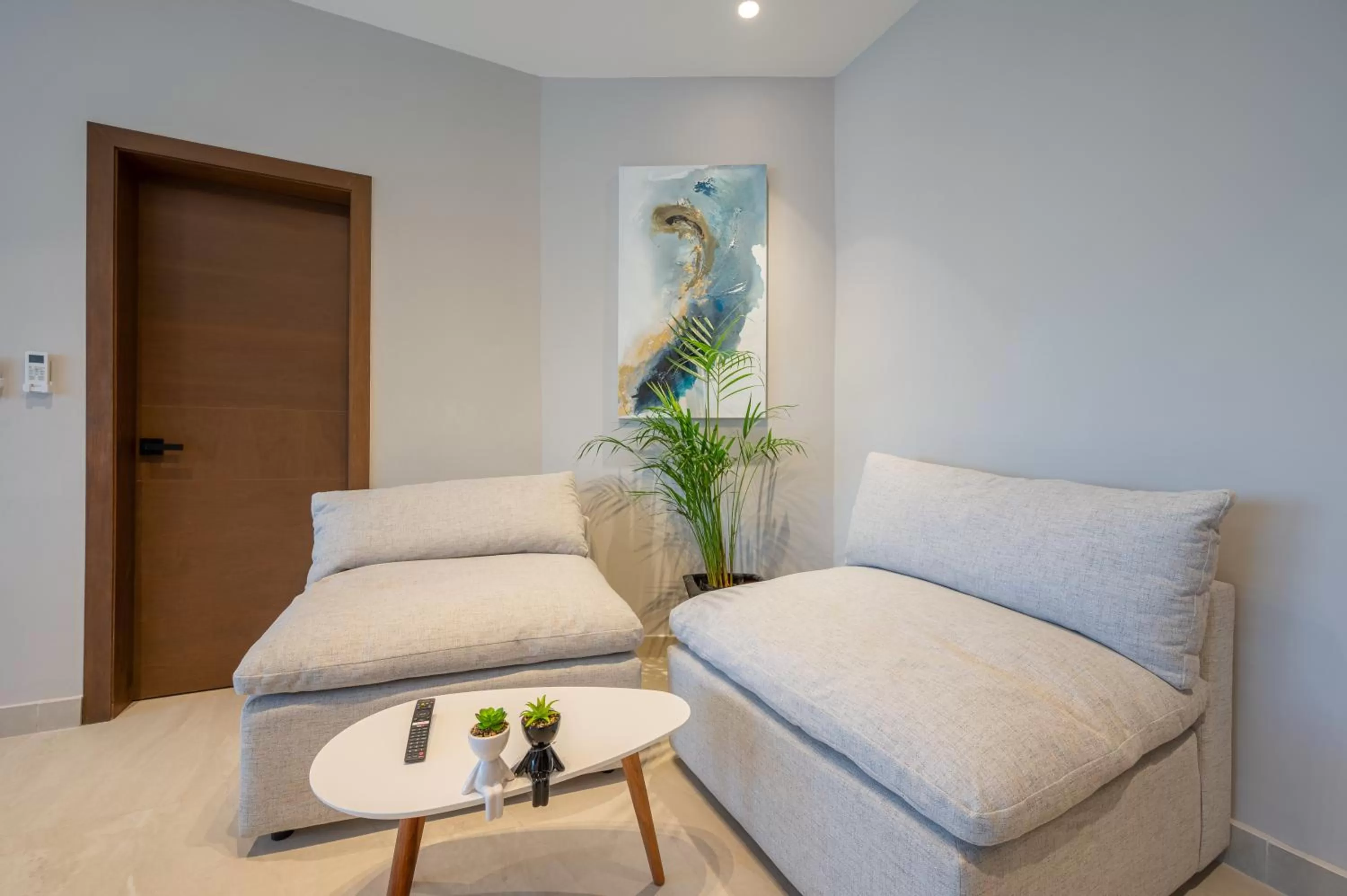 Living room in Kippal - Modern Oasis - ApartHotel