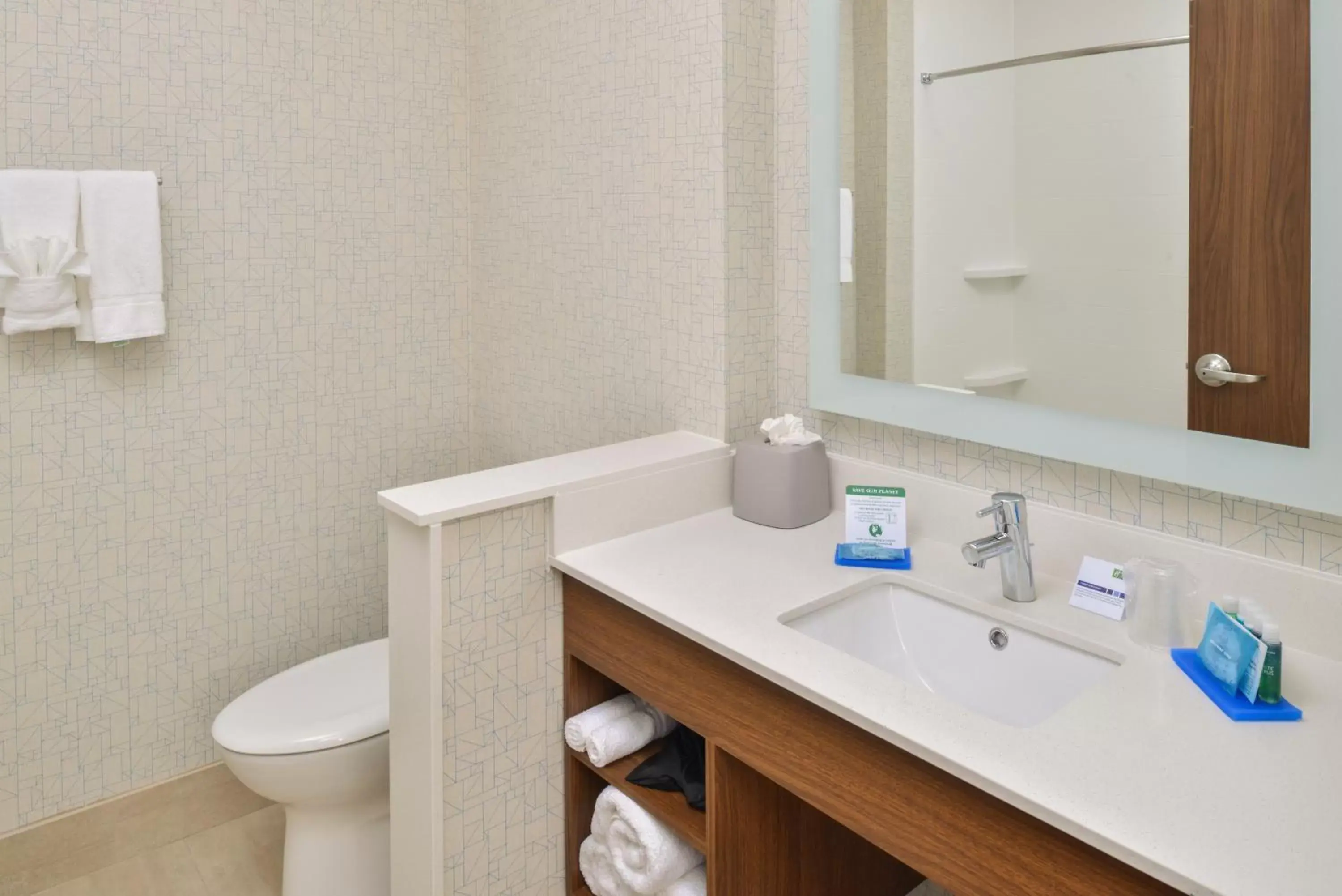 Bathroom in Holiday Inn Express & Suites - Chadron, an IHG Hotel