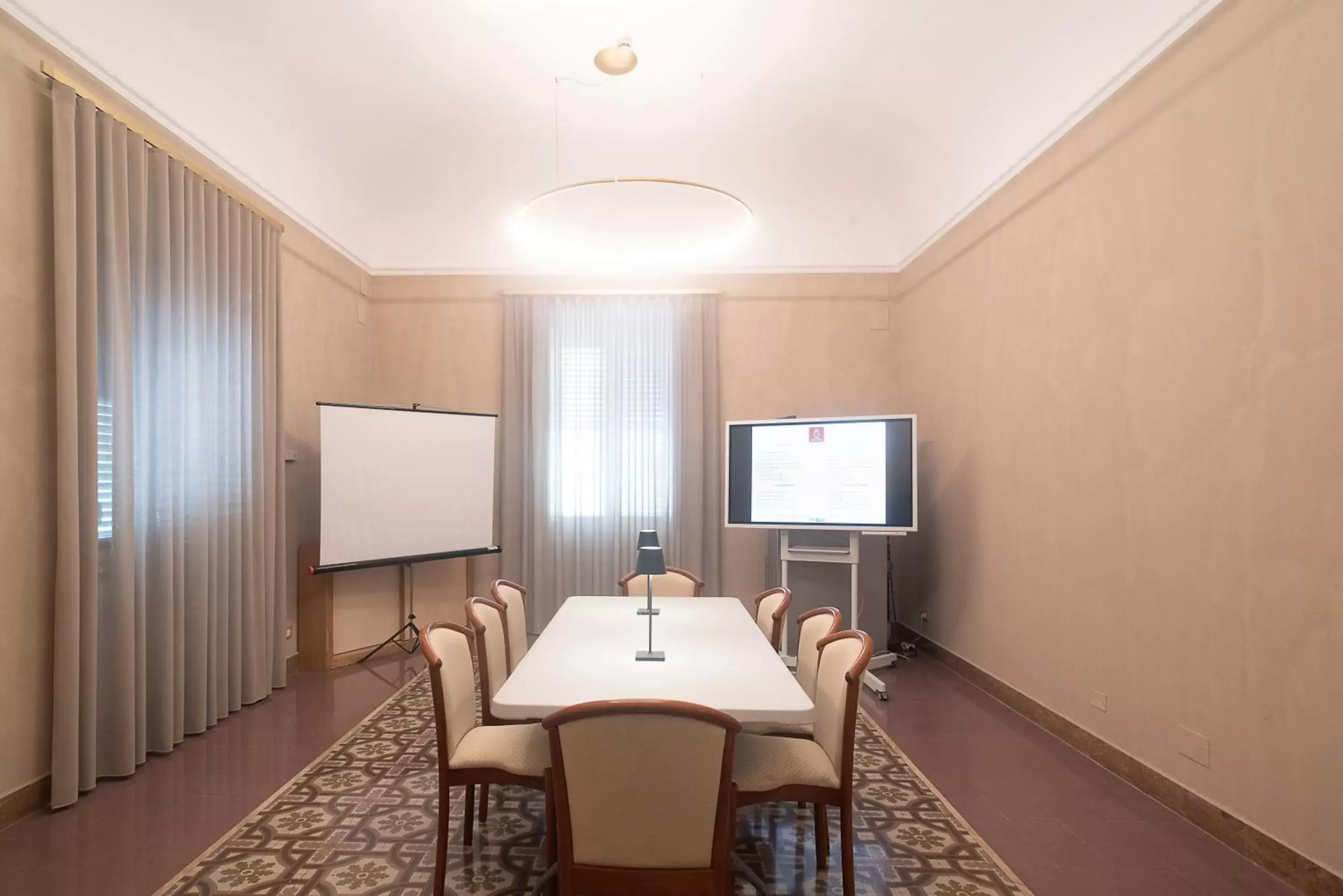 Meeting/conference room in Hotel Tonic