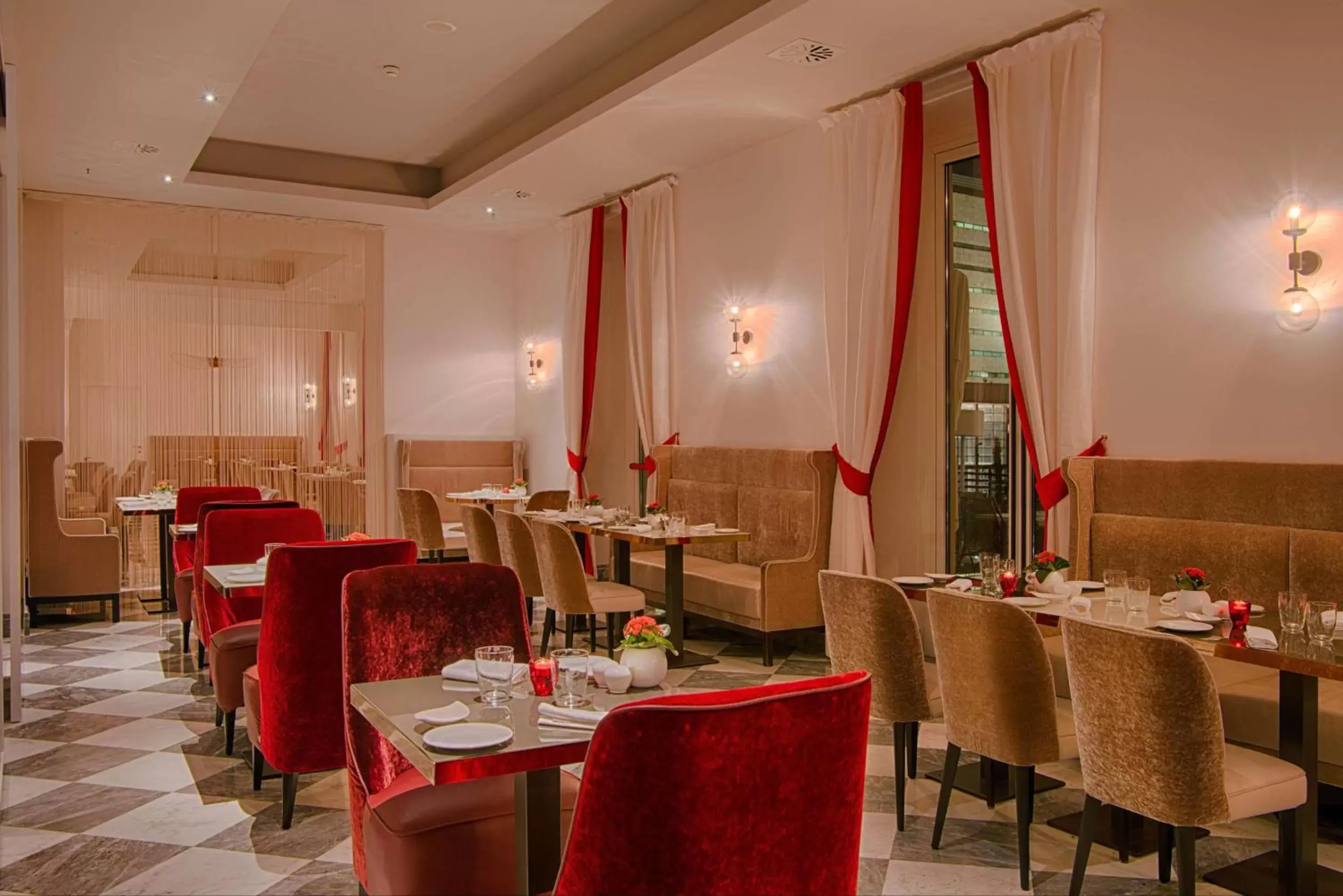 Restaurant/Places to Eat in NH Collection Palazzo Cinquecento