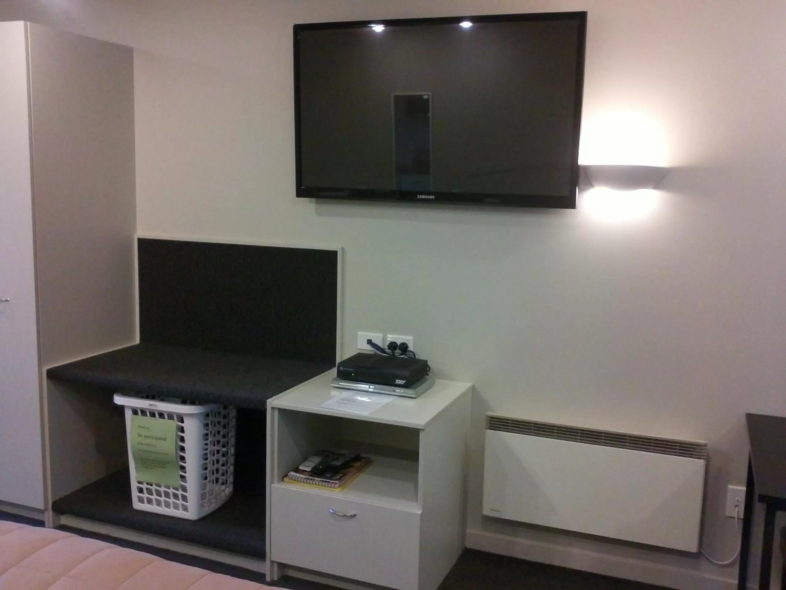 Decorative detail in Azena Suites & Apartment