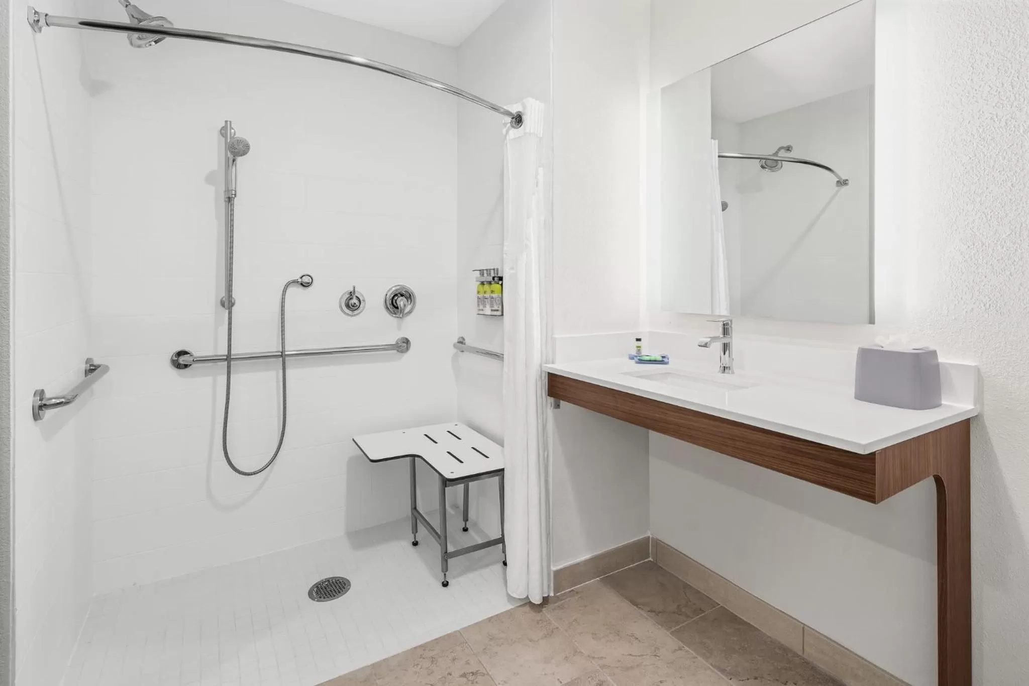 Photo of the whole room in Holiday Inn Express Hotel & Suites Palm Bay by IHG