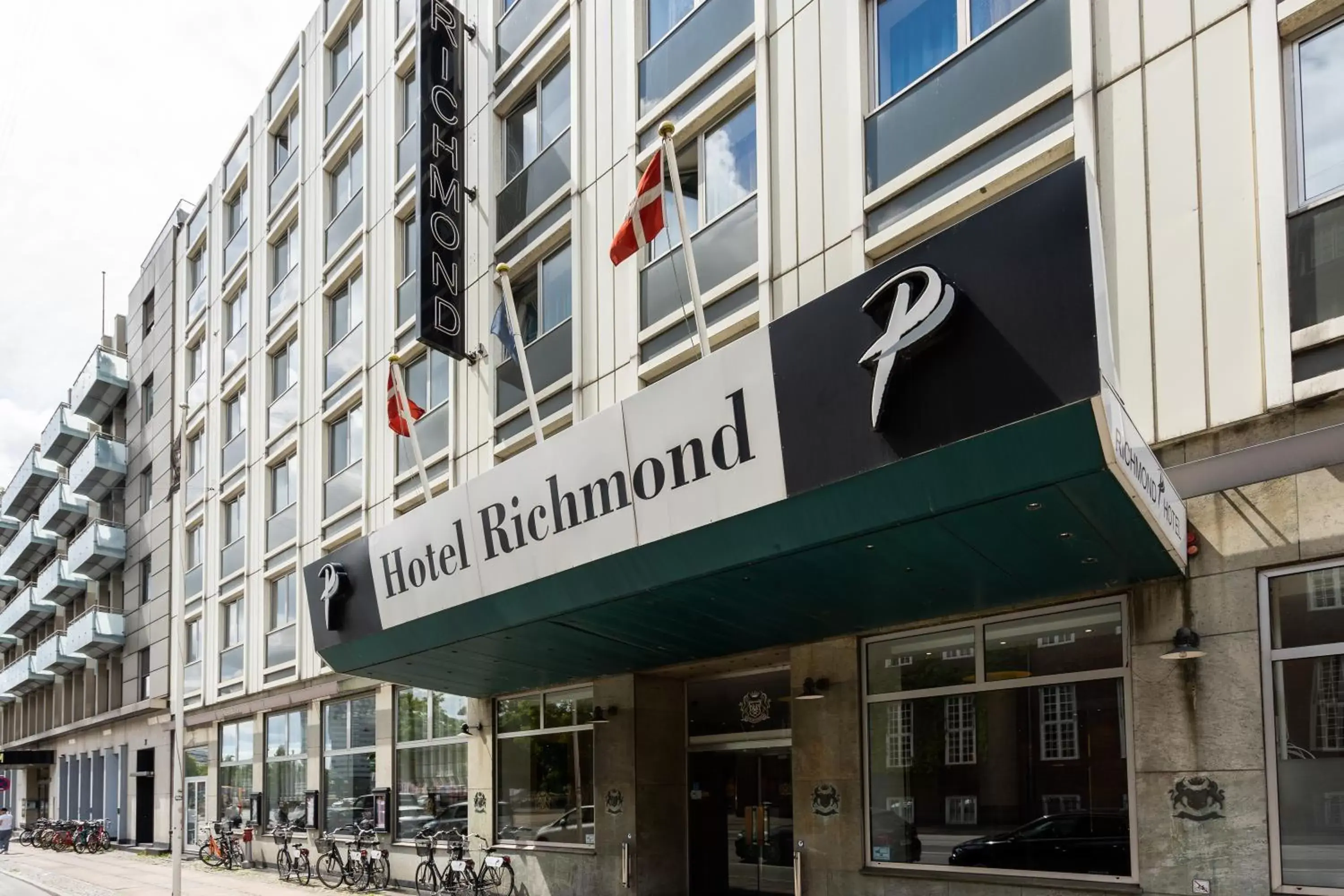 Facade/entrance, Property Building in ProfilHotels Richmond