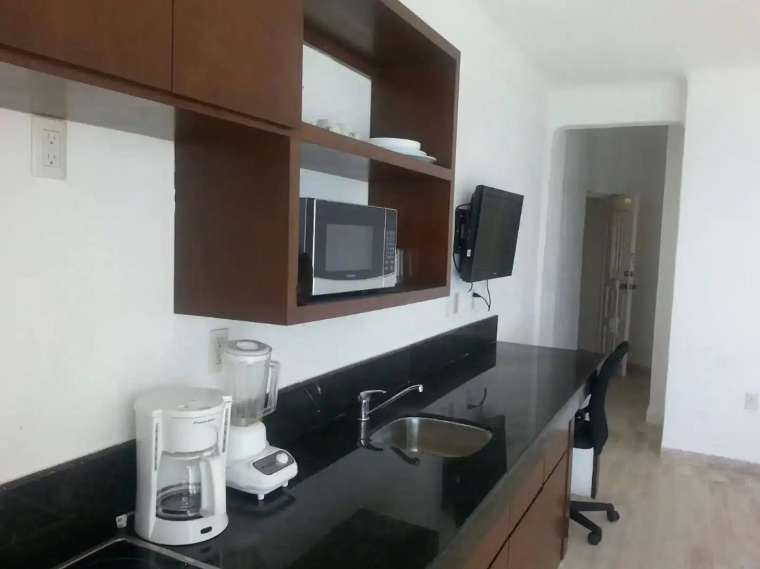 Kitchen/Kitchenette in Cancun Beach&Sunrise