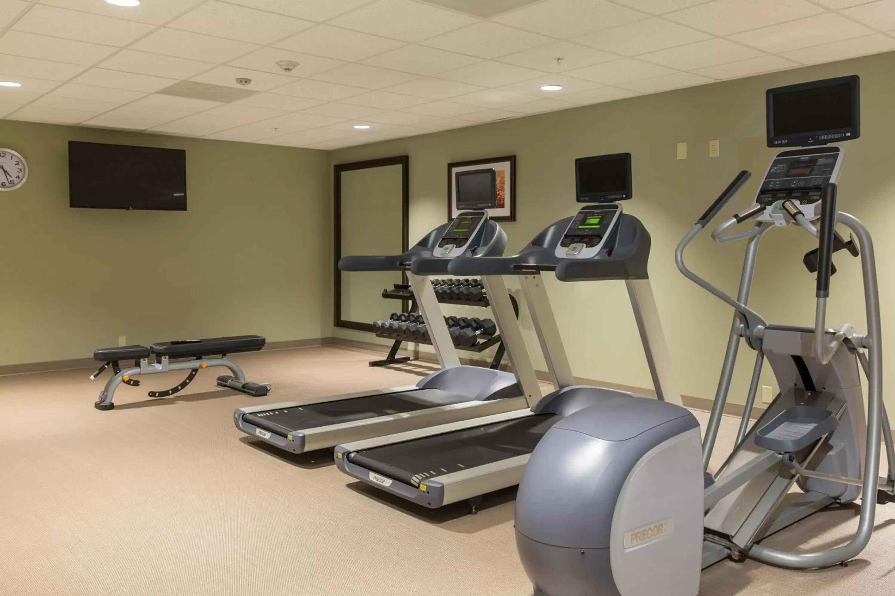 Spa and wellness centre/facilities, Fitness Center/Facilities in Staybridge Suites Corona South, an IHG Hotel