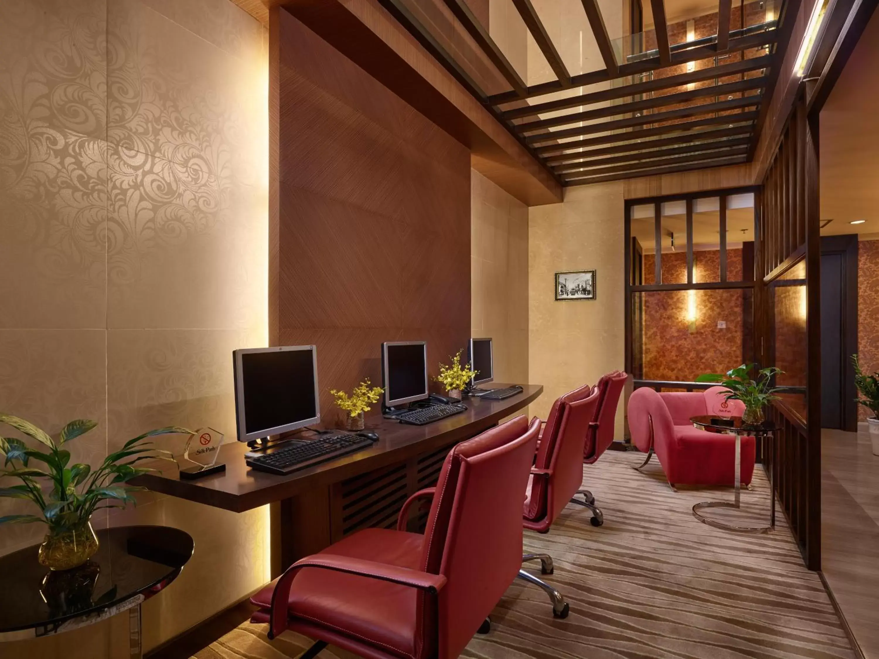 Area and facilities in Silk Path Hanoi Hotel