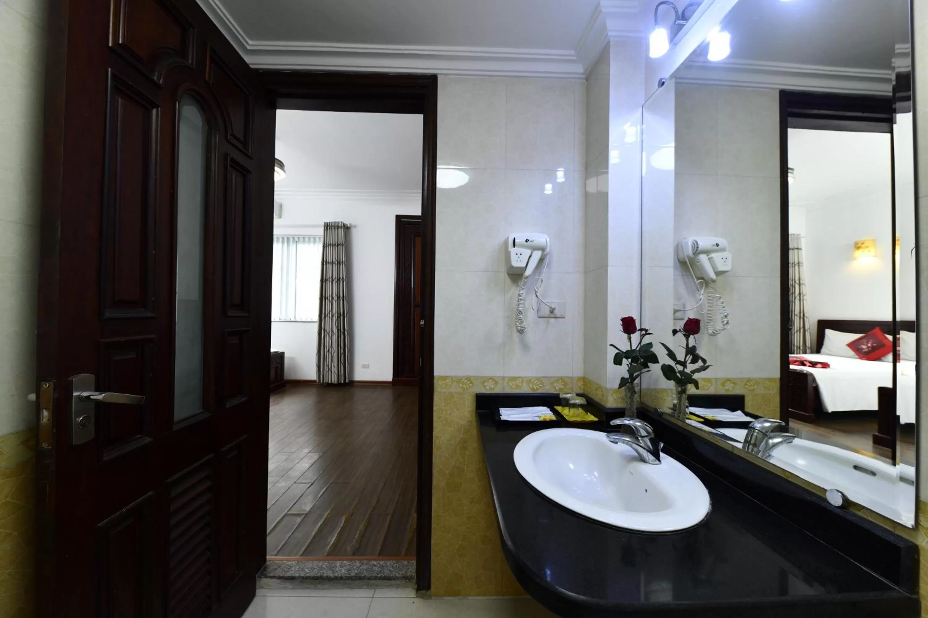 Bathroom in Phoenix Legend Hotel Hanoi