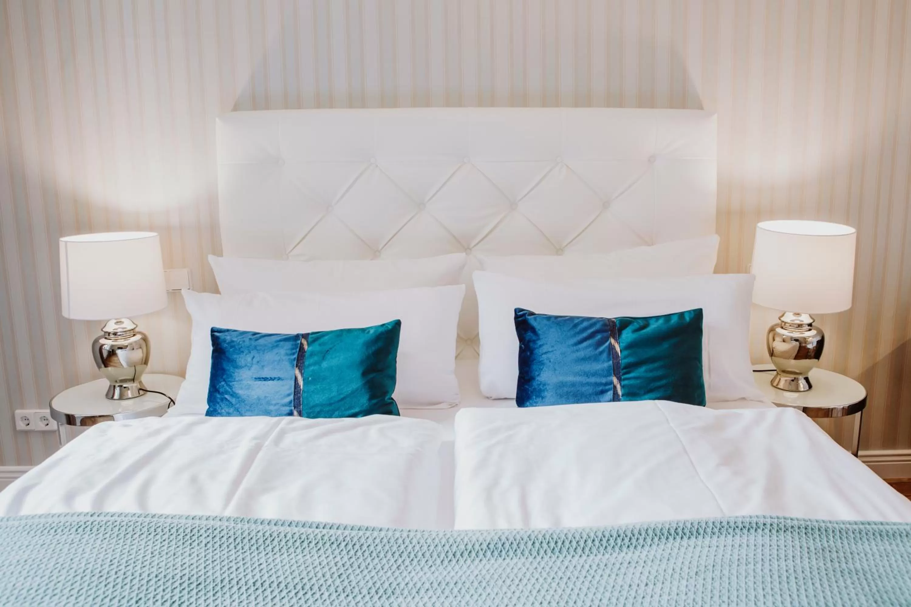 Photo of the whole room, Bed in THE GATE GARDEN Hotel