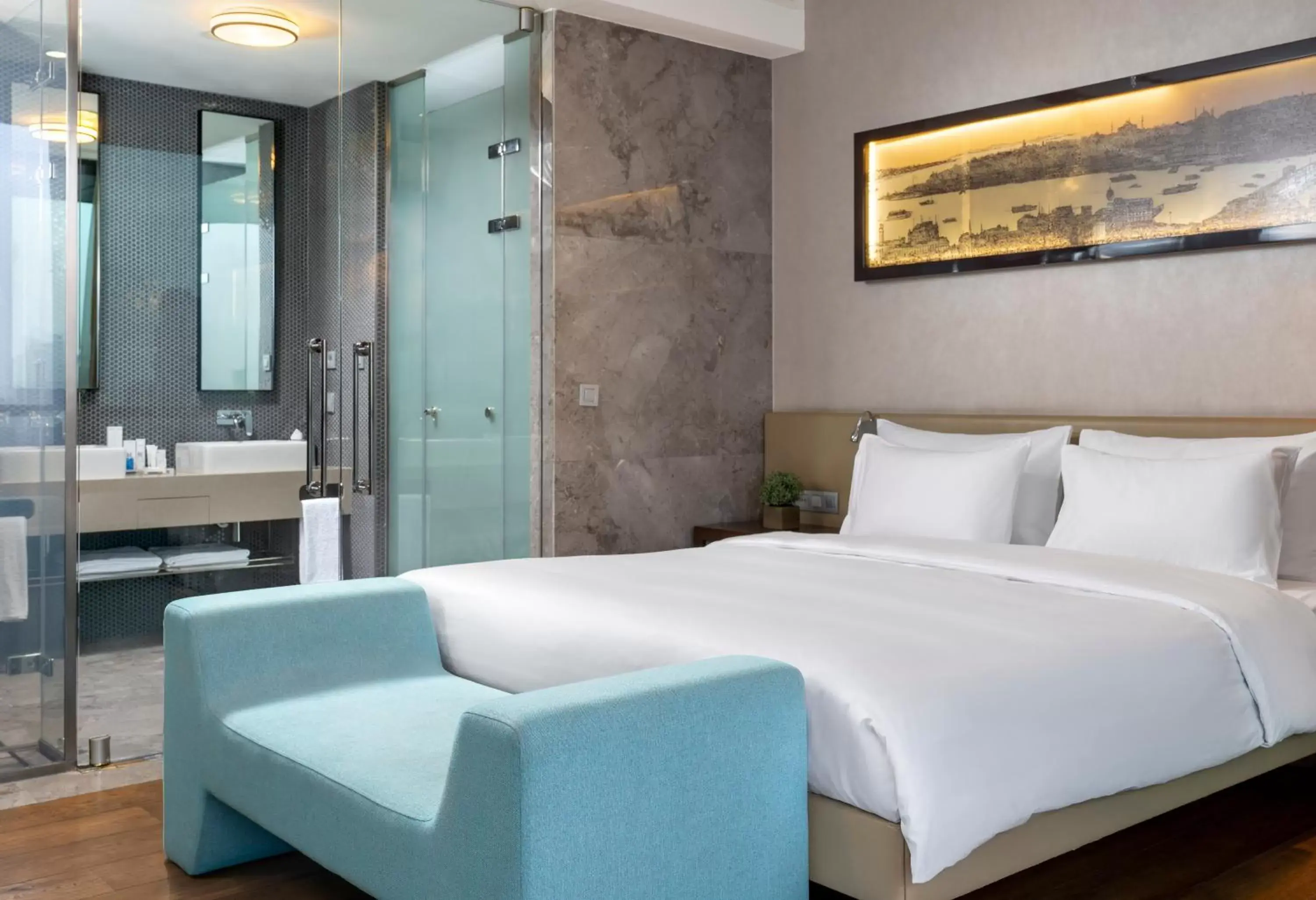 Bedroom, Bed in Radisson Blu Hotel Istanbul Asia