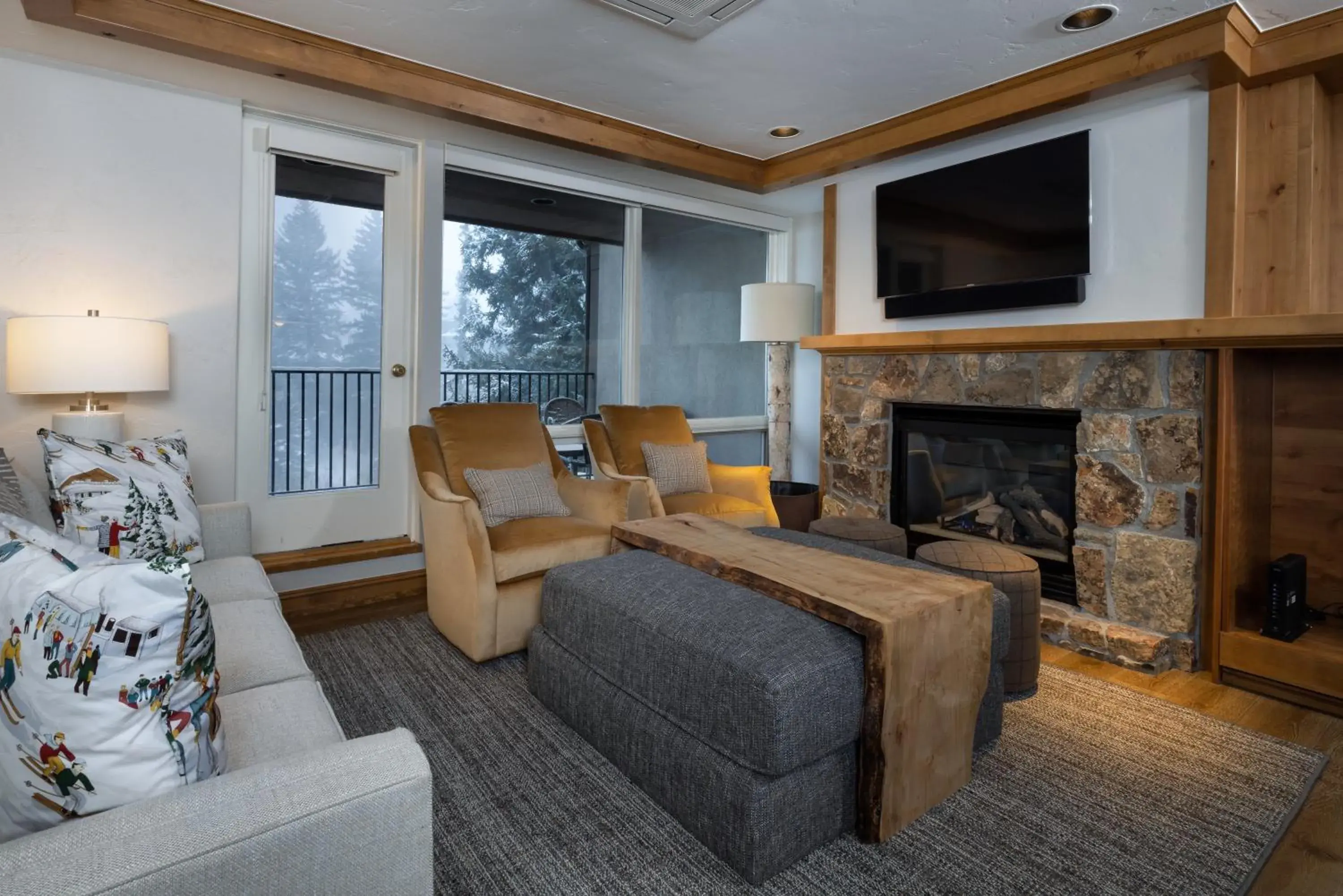 Library, Seating Area in Gravity Haus Vail