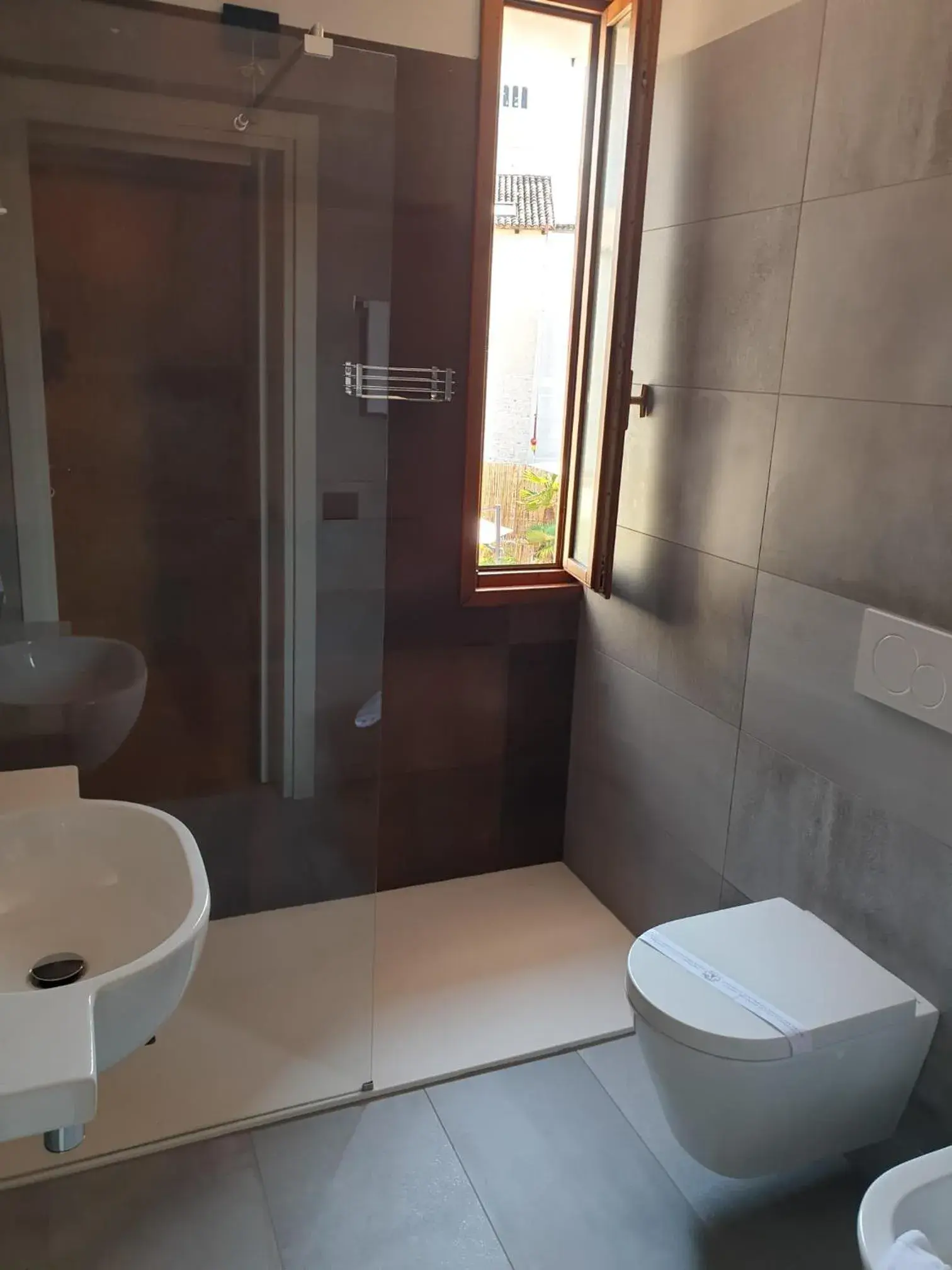 Shower, Bathroom in Hotel and Wellness Patriarca