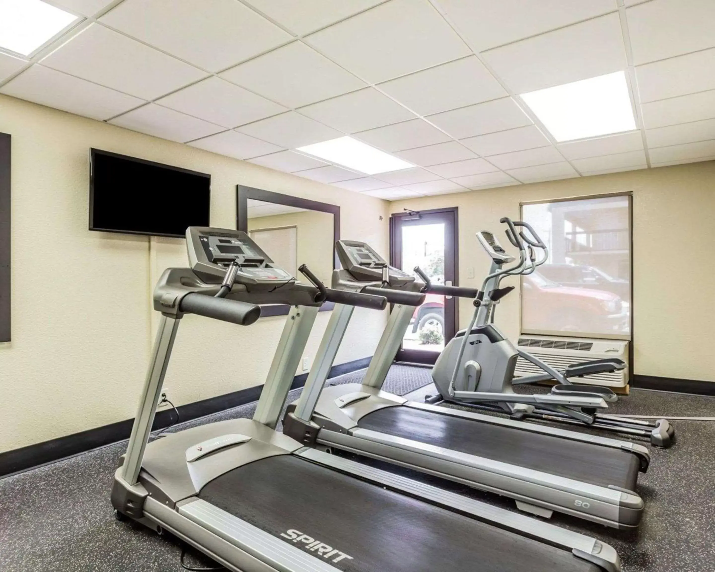 Fitness centre/facilities, Fitness Center/Facilities in Quality Inn Mt. Pleasant – Charleston