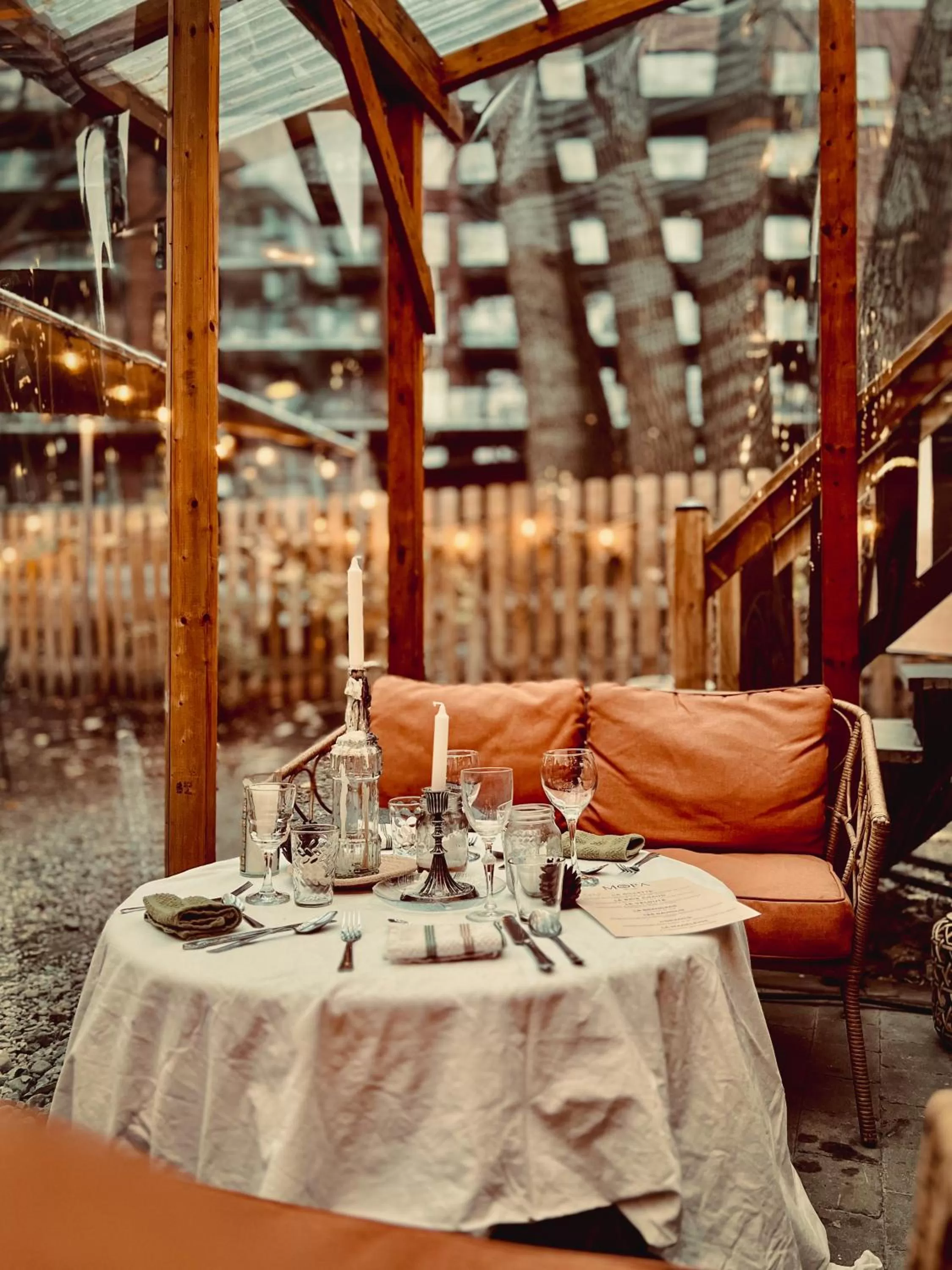 Seating area in L'Hotel Particulier Griffintown