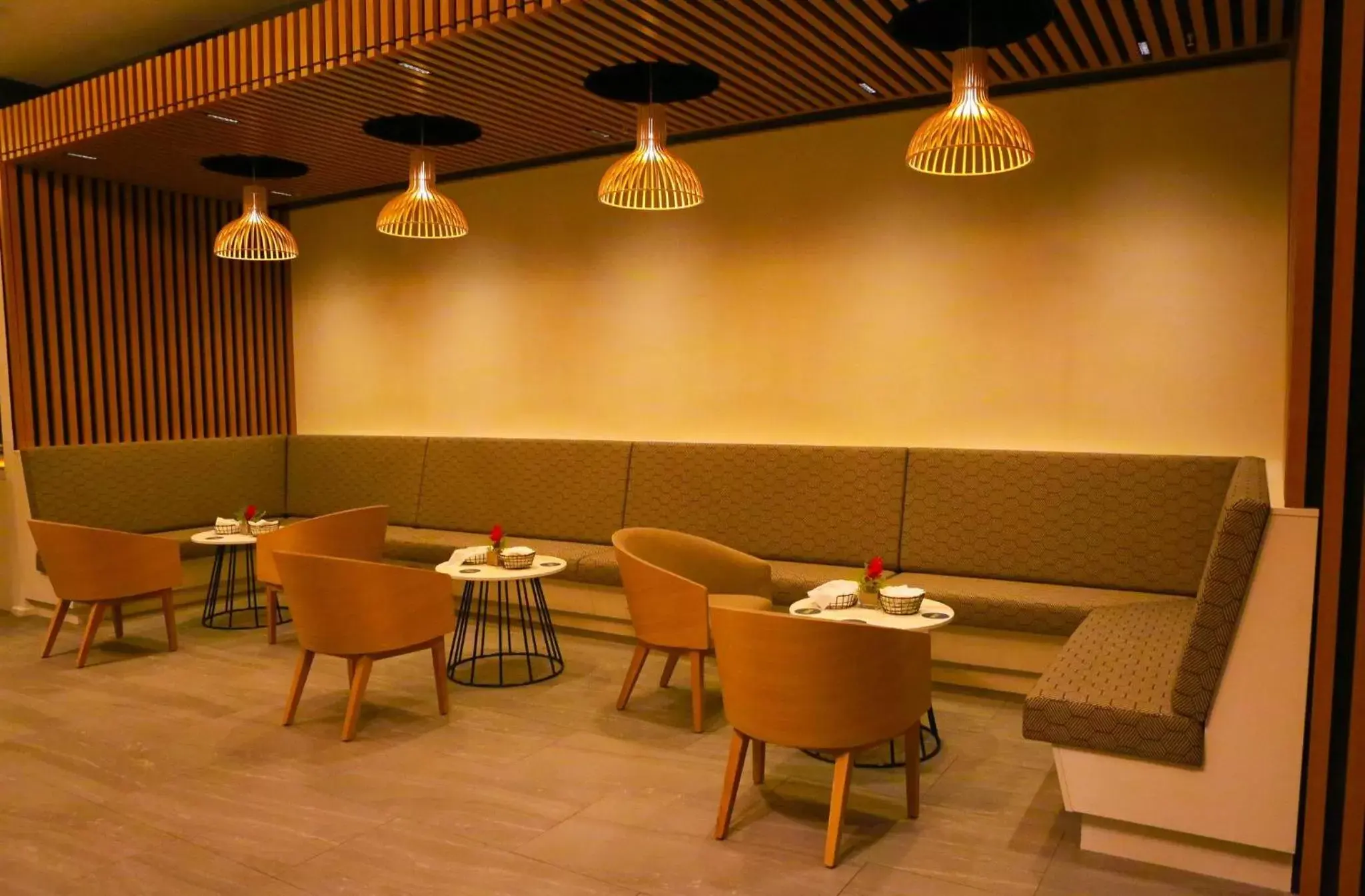 Restaurant/Places to Eat in Crowne Plaza Residences Port Moresby, an IHG Hotel