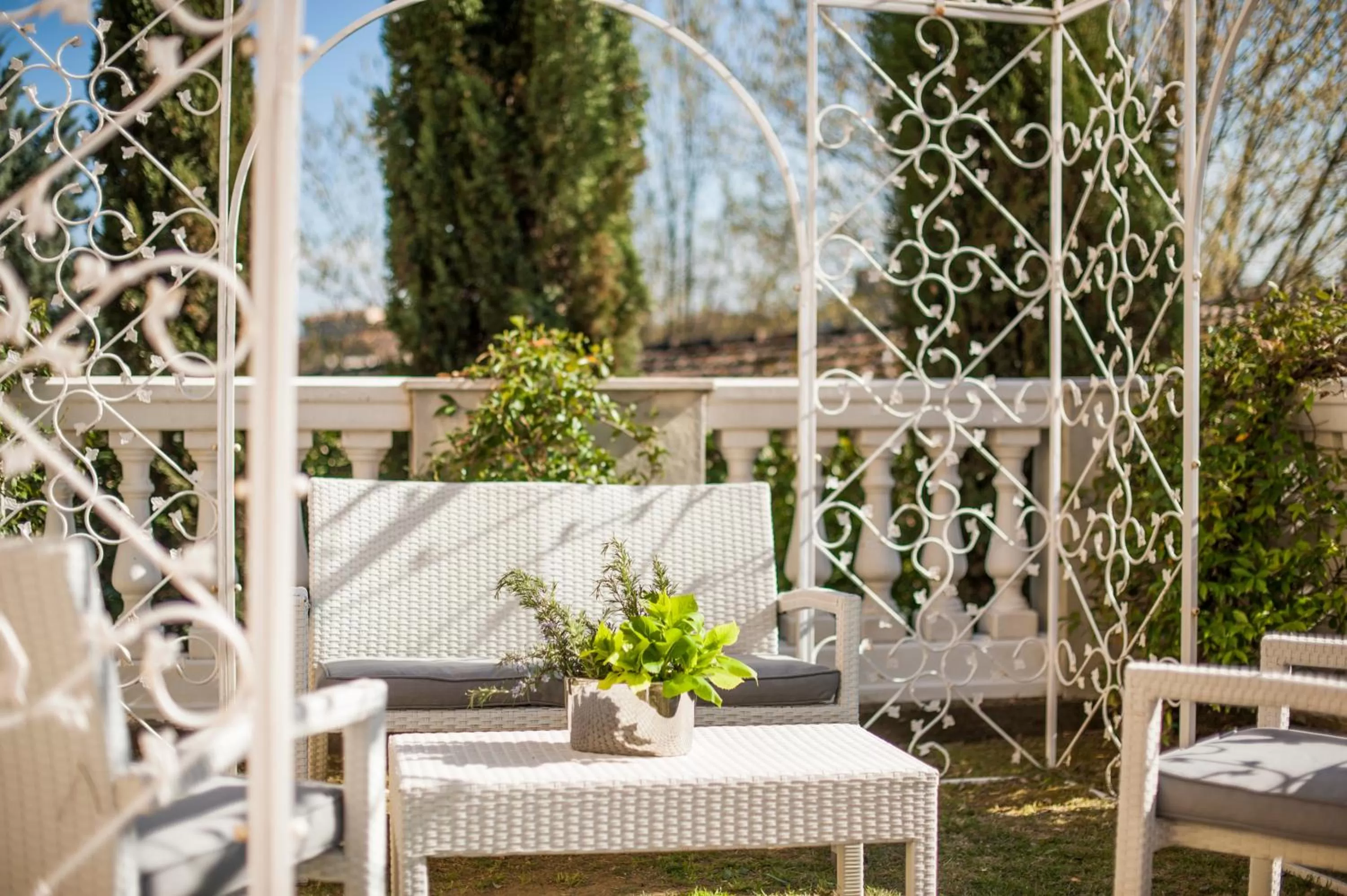 Patio in Country Lodge B&B