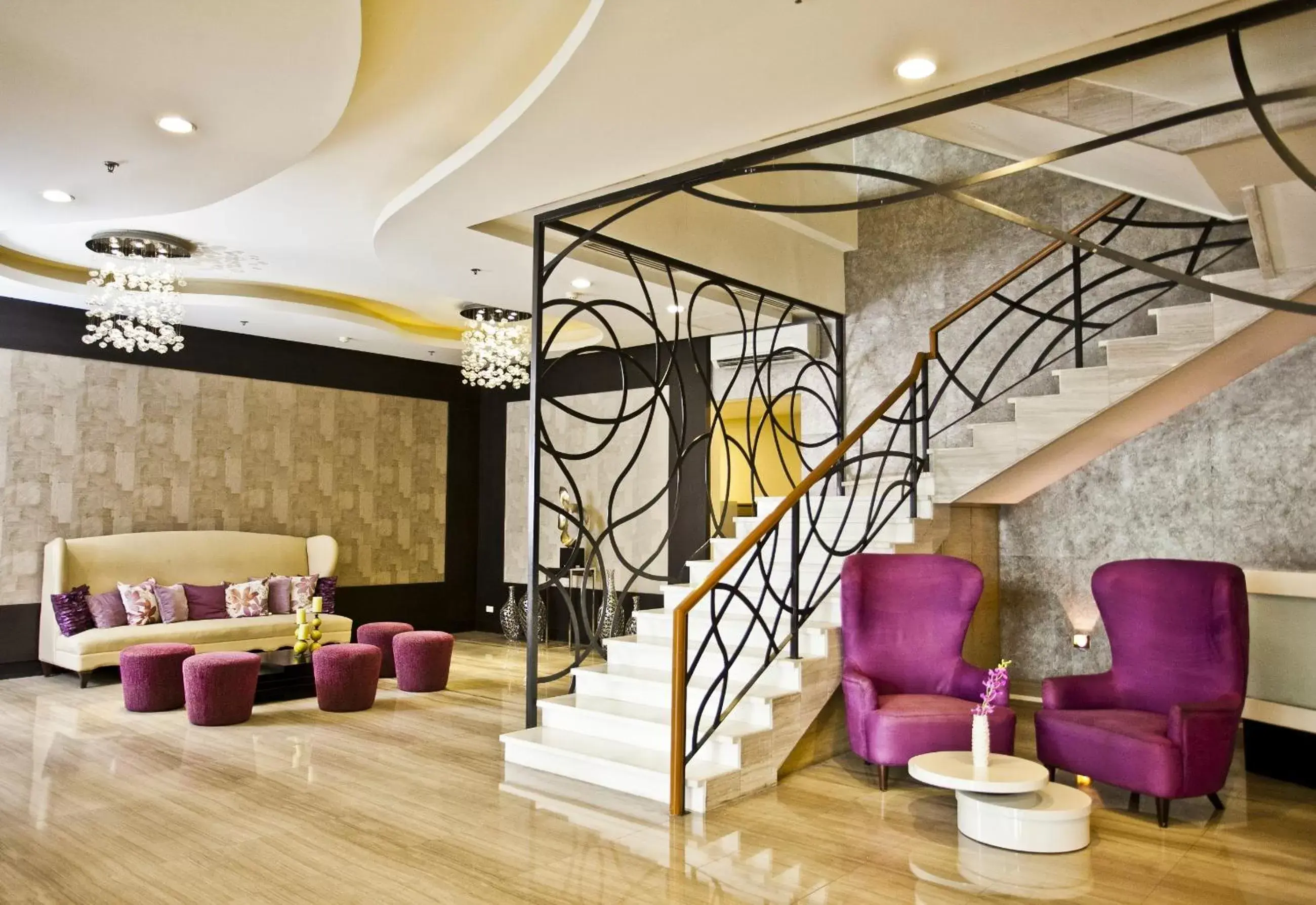 Lobby or reception in The Exchange Regency Residence Hotel Managed by HII