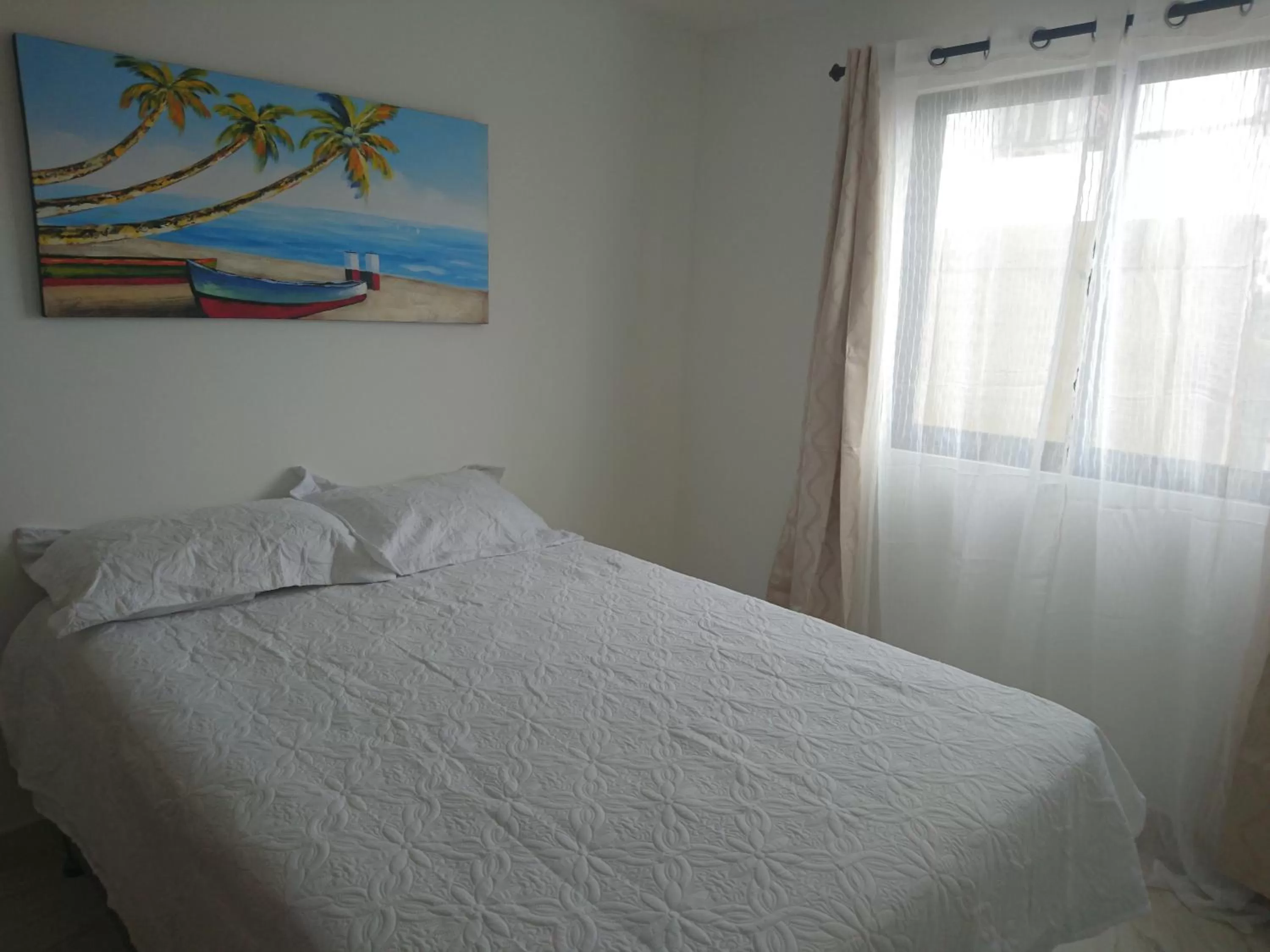 Photo of the whole room, Bed in ZOJO MARiNA BAY