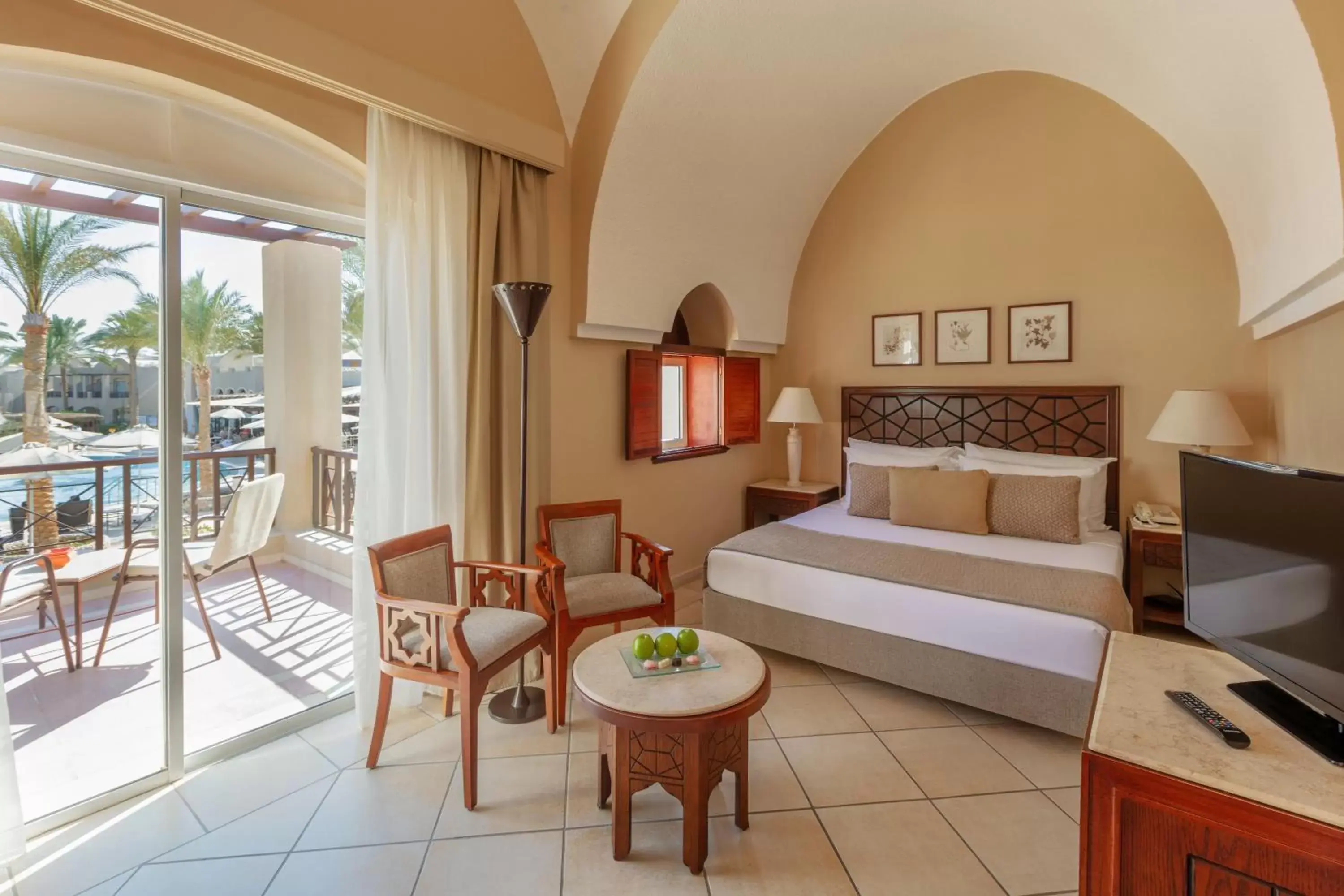 Superior Queen or Twin Pool View in Iberotel Makadi Beach Superior Queen or Twin Pool View in Iberotel Makadi Beach