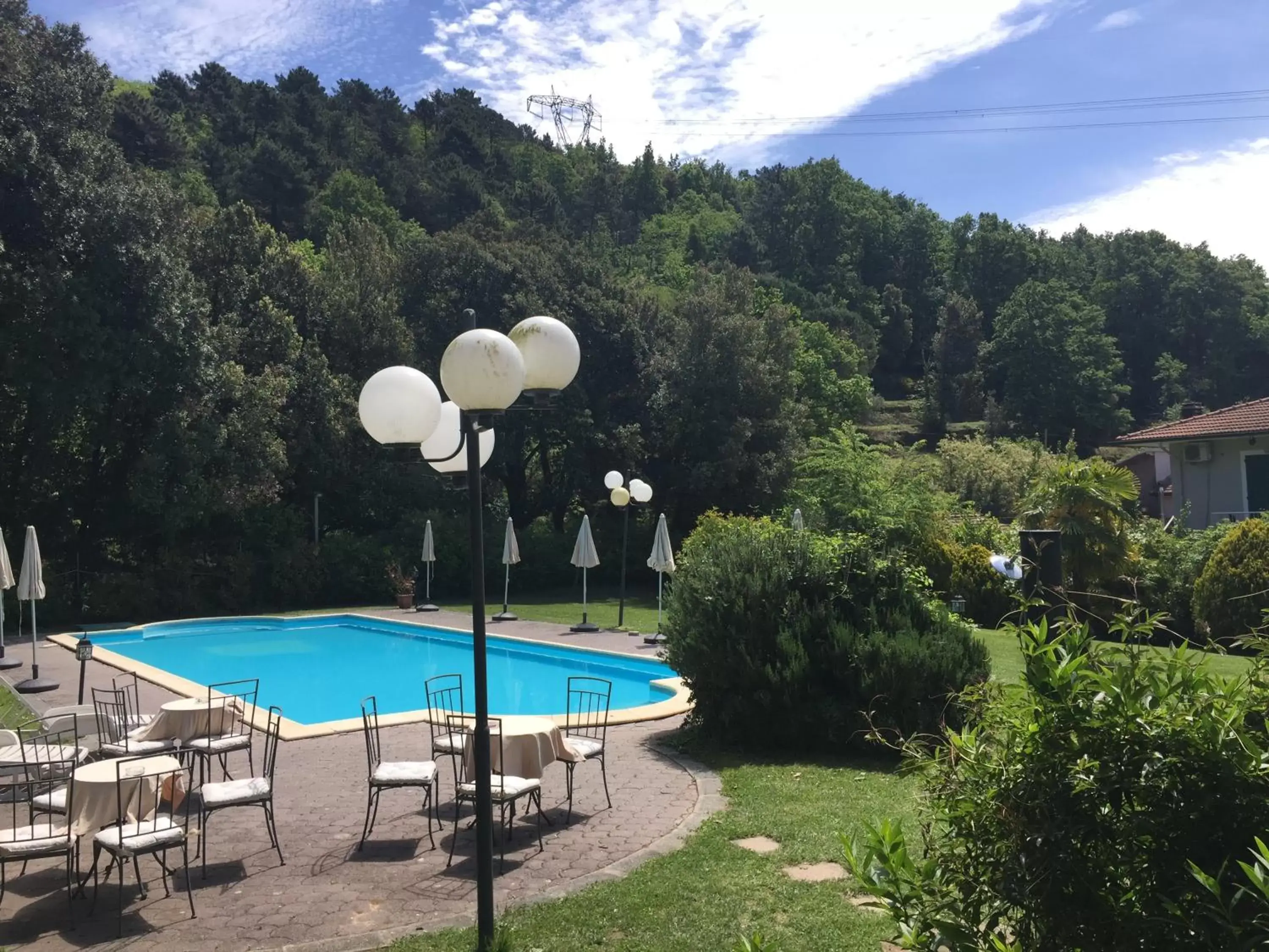 Swimming Pool in Hotel Monti