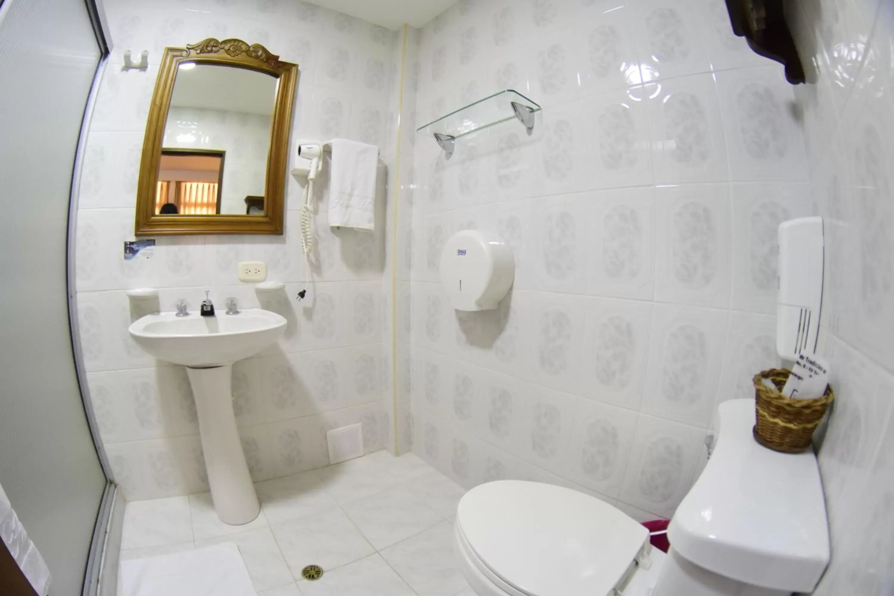 Bathroom in El Gran Hotel de Pereira