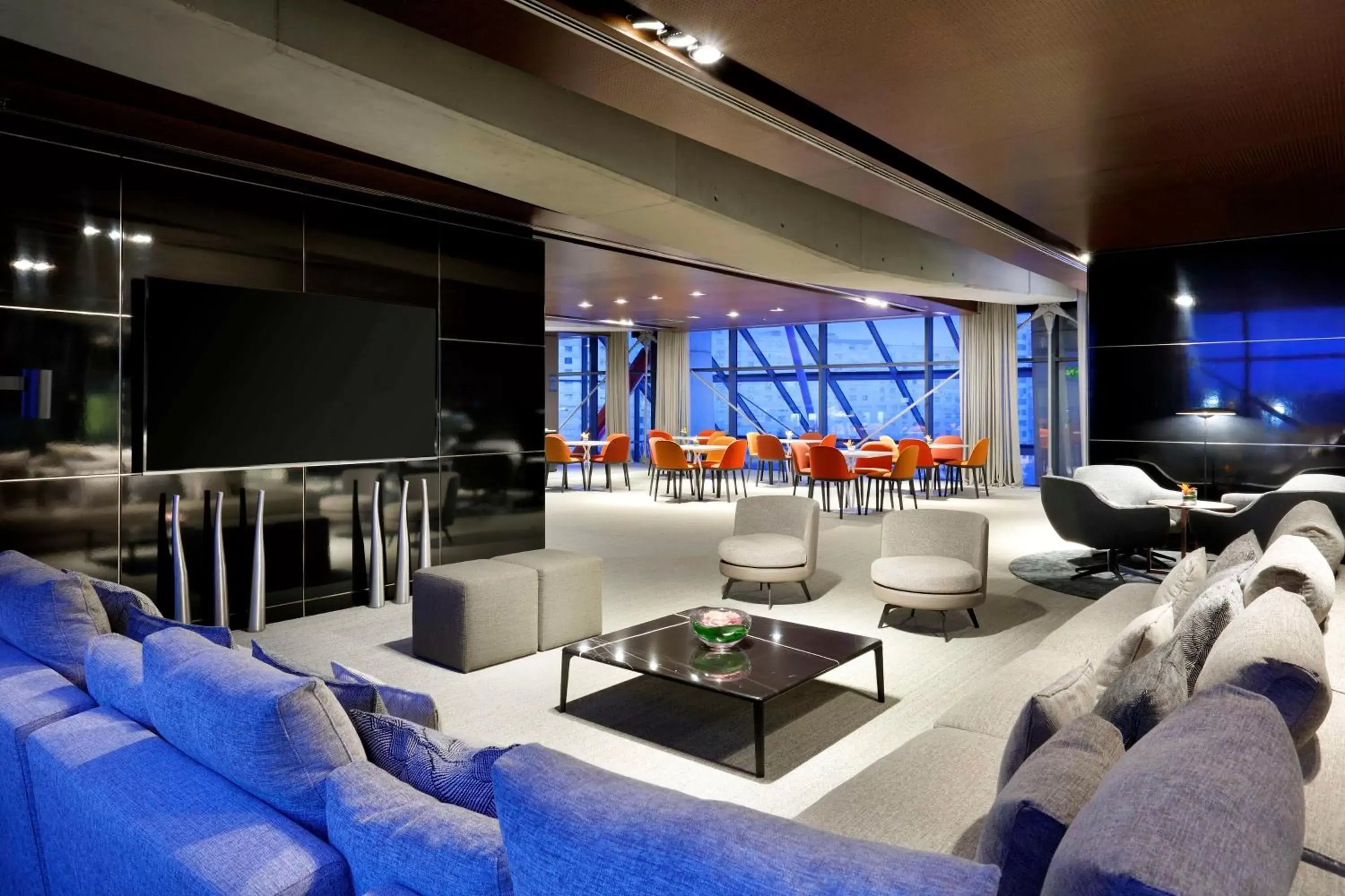 Lounge or bar in Hyatt Regency Barcelona Tower Lounge or bar in Hyatt Regency Barcelona Tower