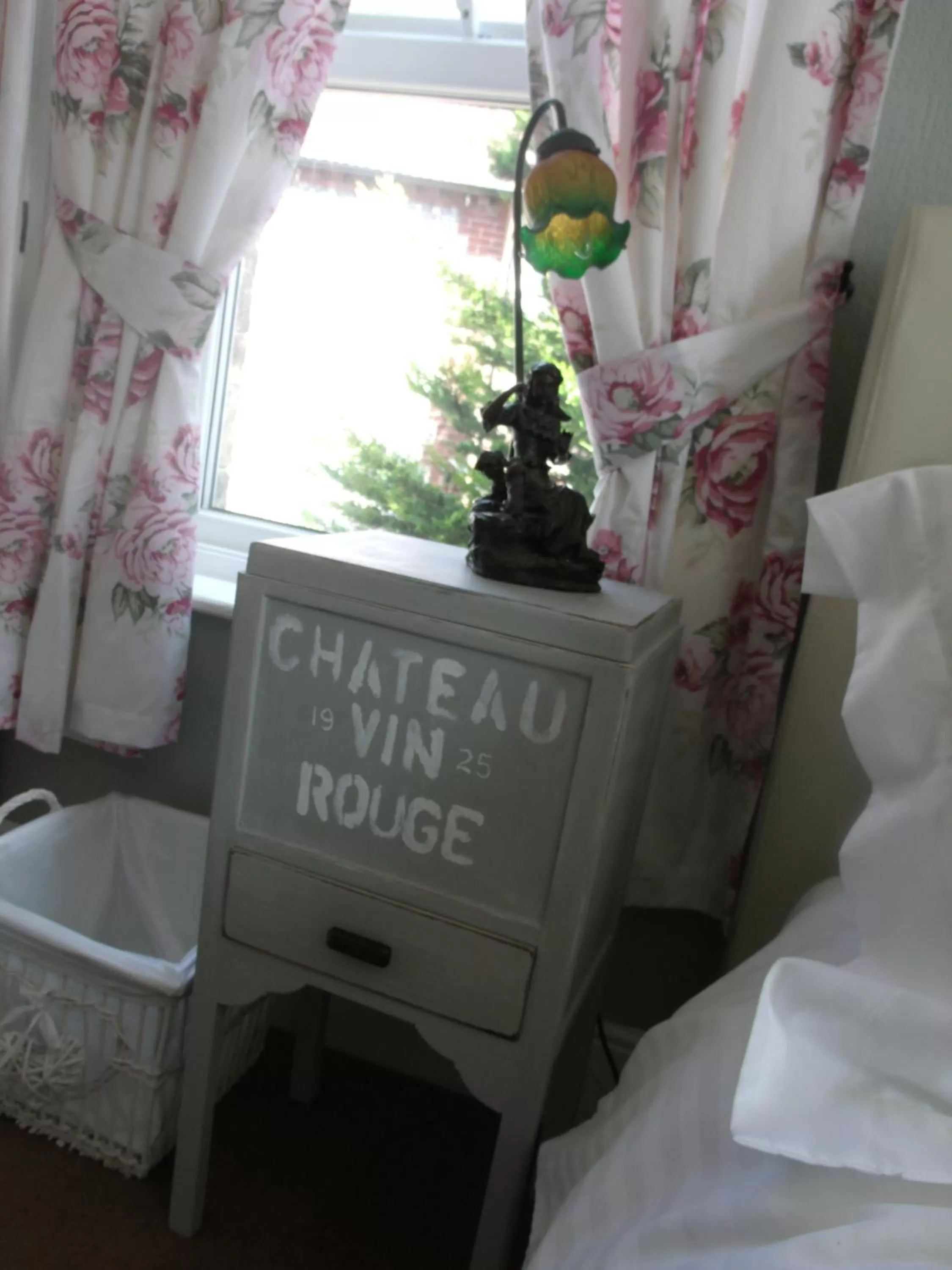 Decorative detail, Bed in Hooray Henrys