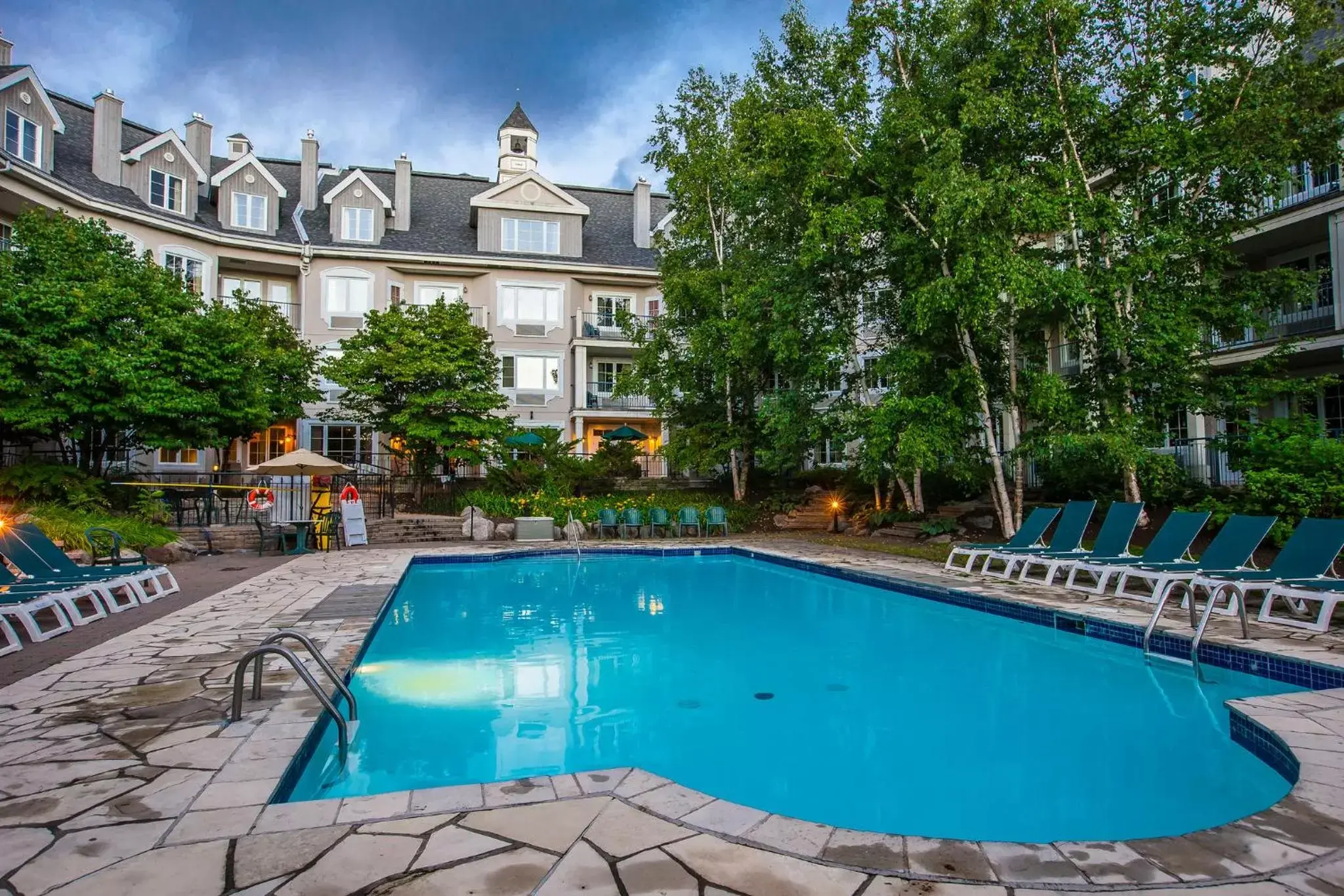 Summer, Swimming Pool in Holiday Inn Express & Suites Tremblant, an IHG Hotel