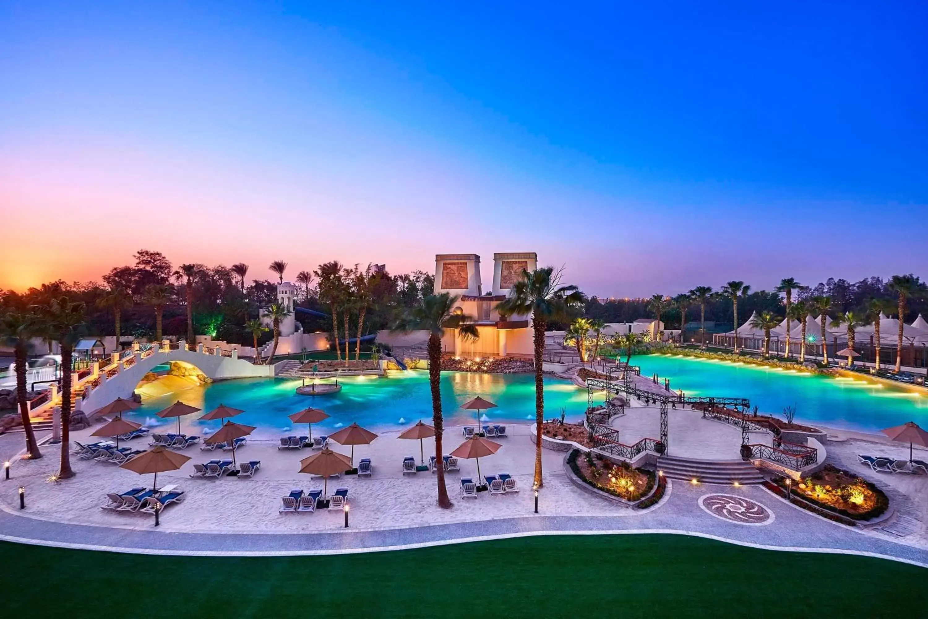 Beach, Pool View in JW Marriott Hotel Cairo