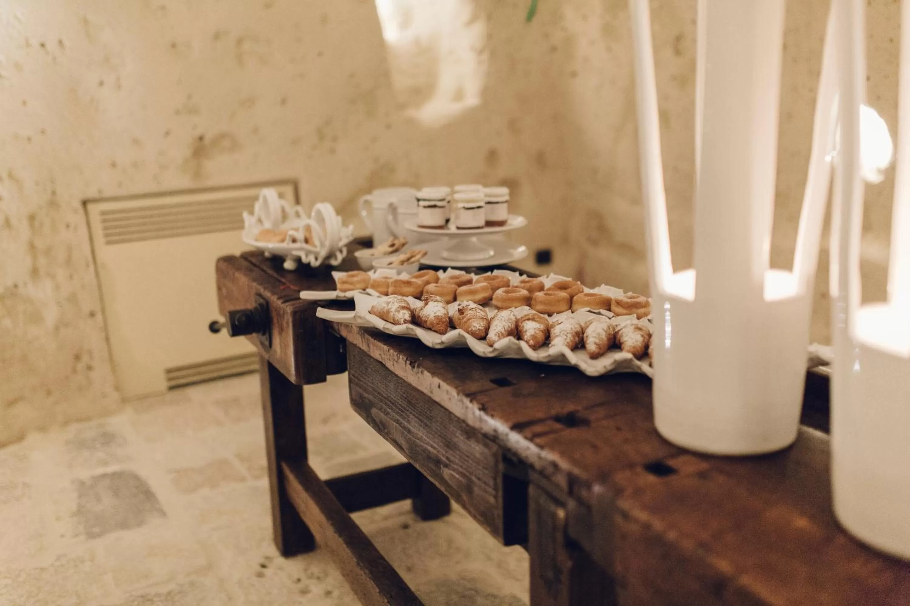 Buffet breakfast in Il Palazzotto I Residence & Winery