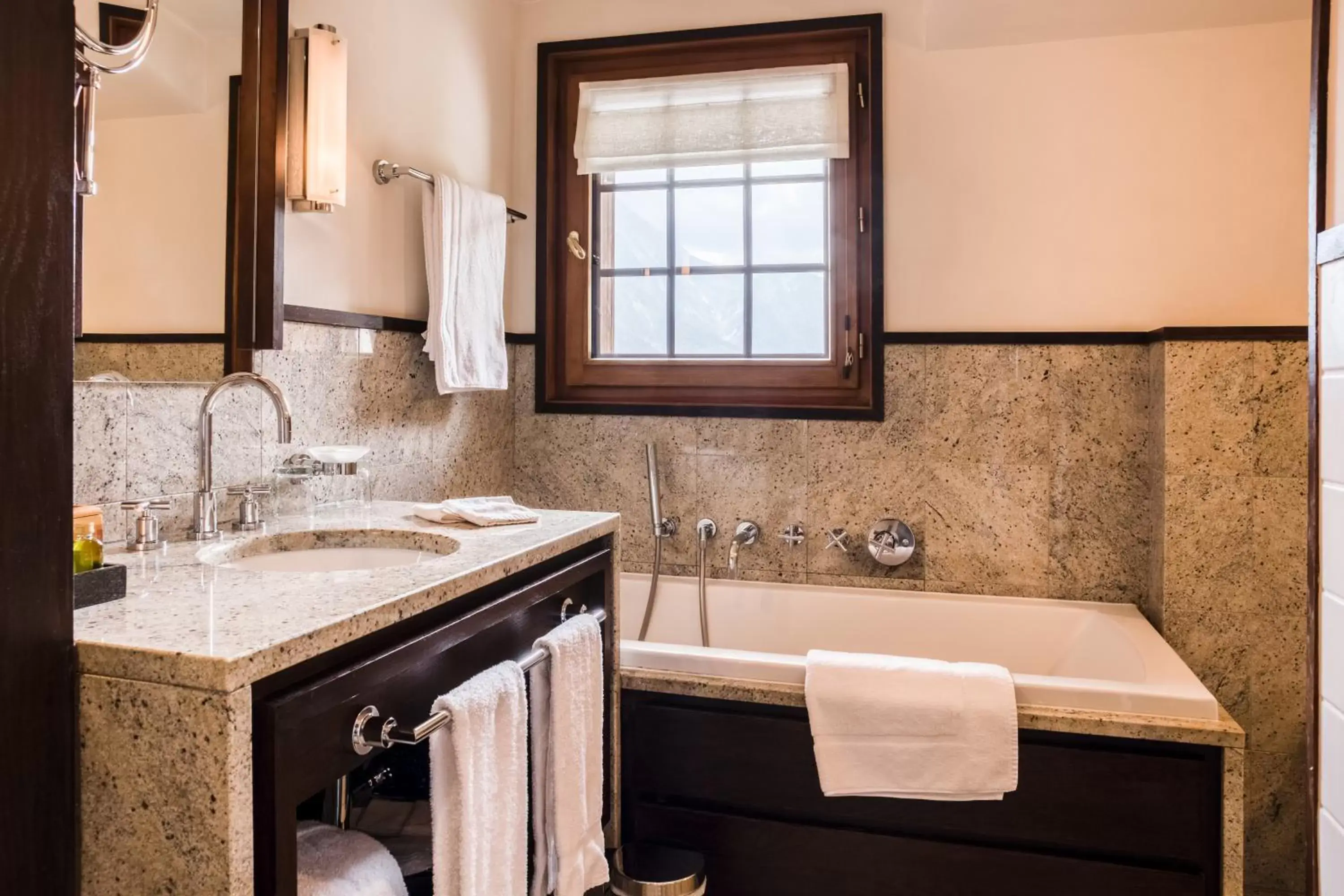 Bathroom in Auberge du Bois Prin