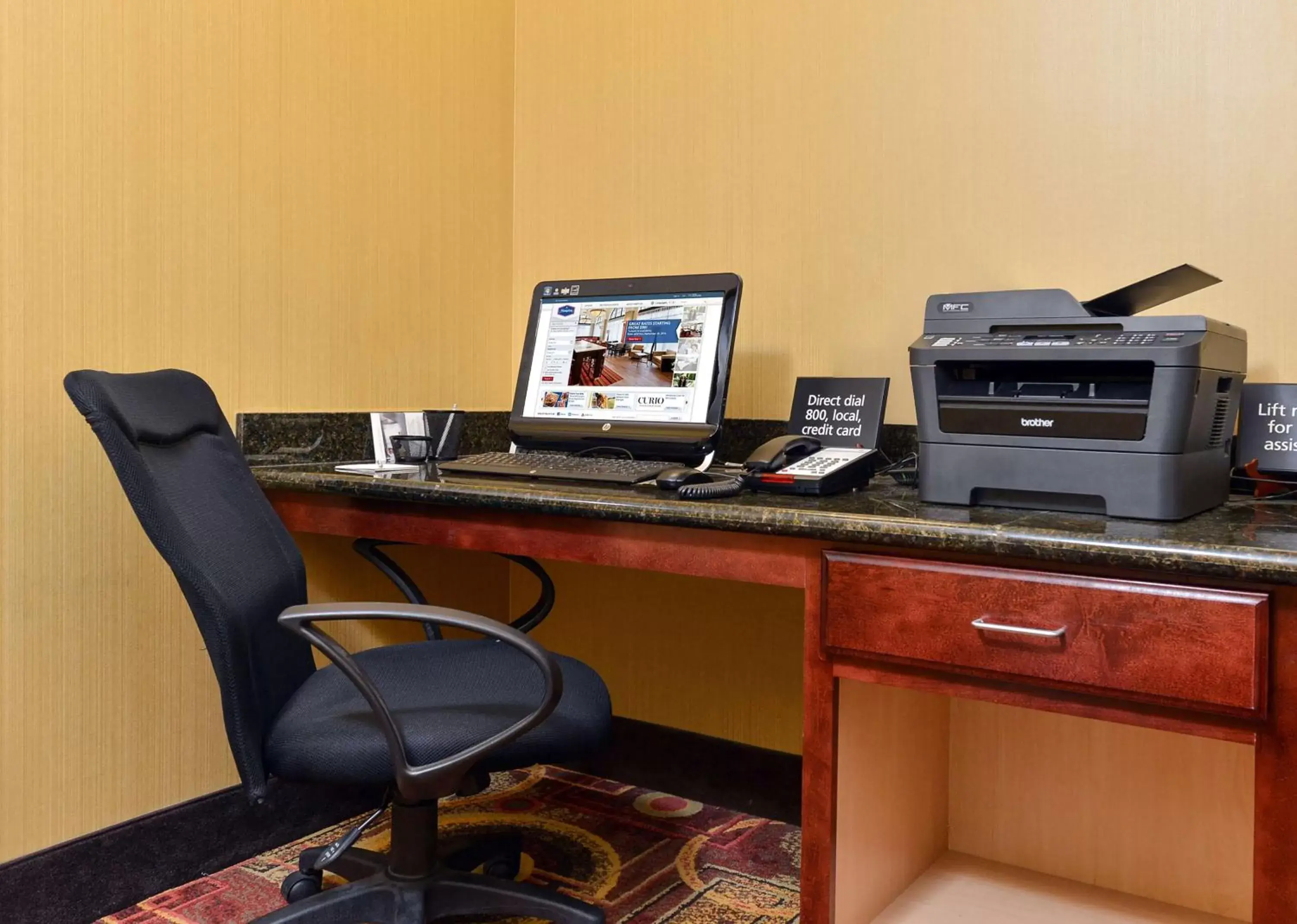 Business facilities in Hampton Inn Ottumwa