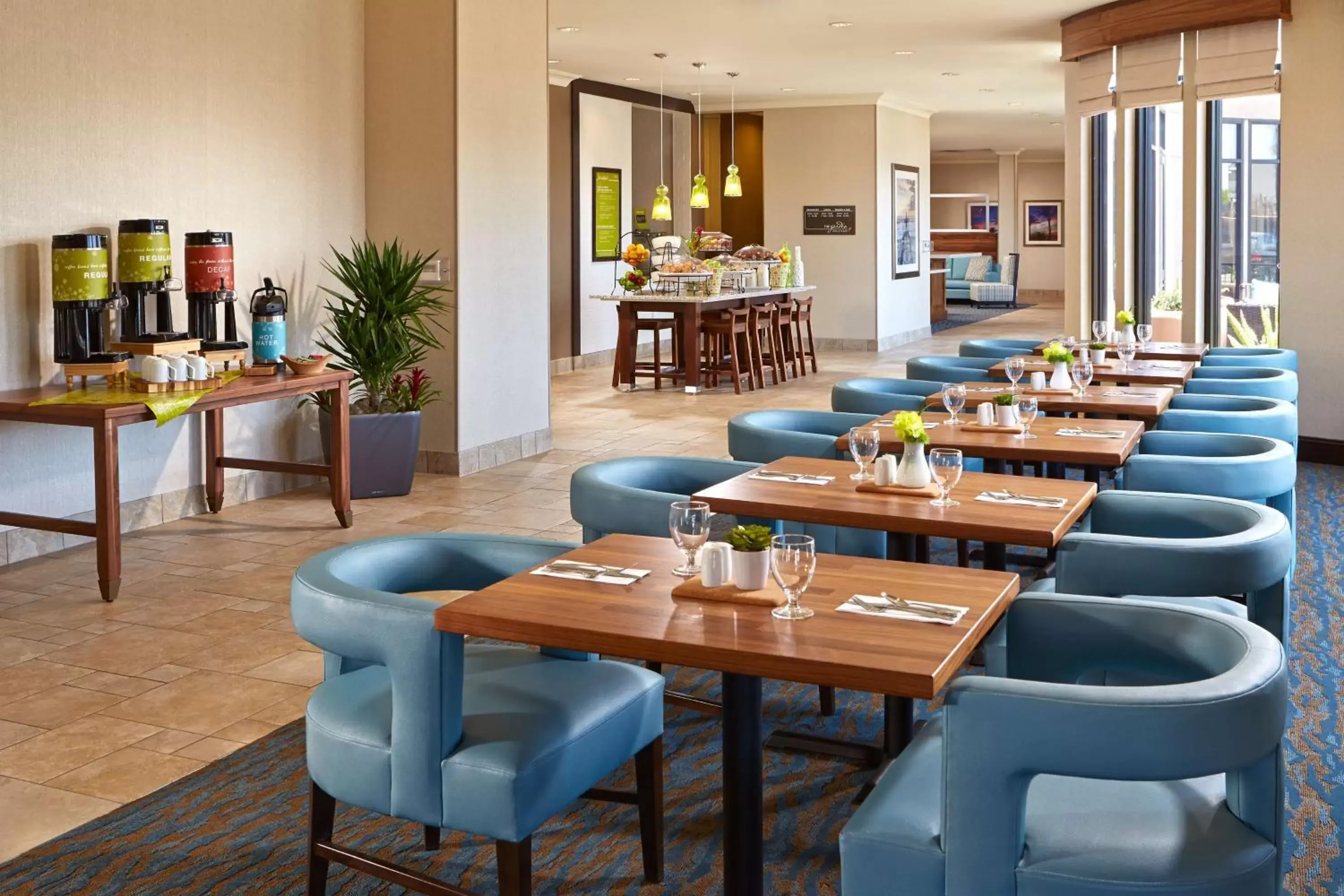 Restaurant/Places to Eat in Hilton Garden Inn Los Angeles/Redondo Beach