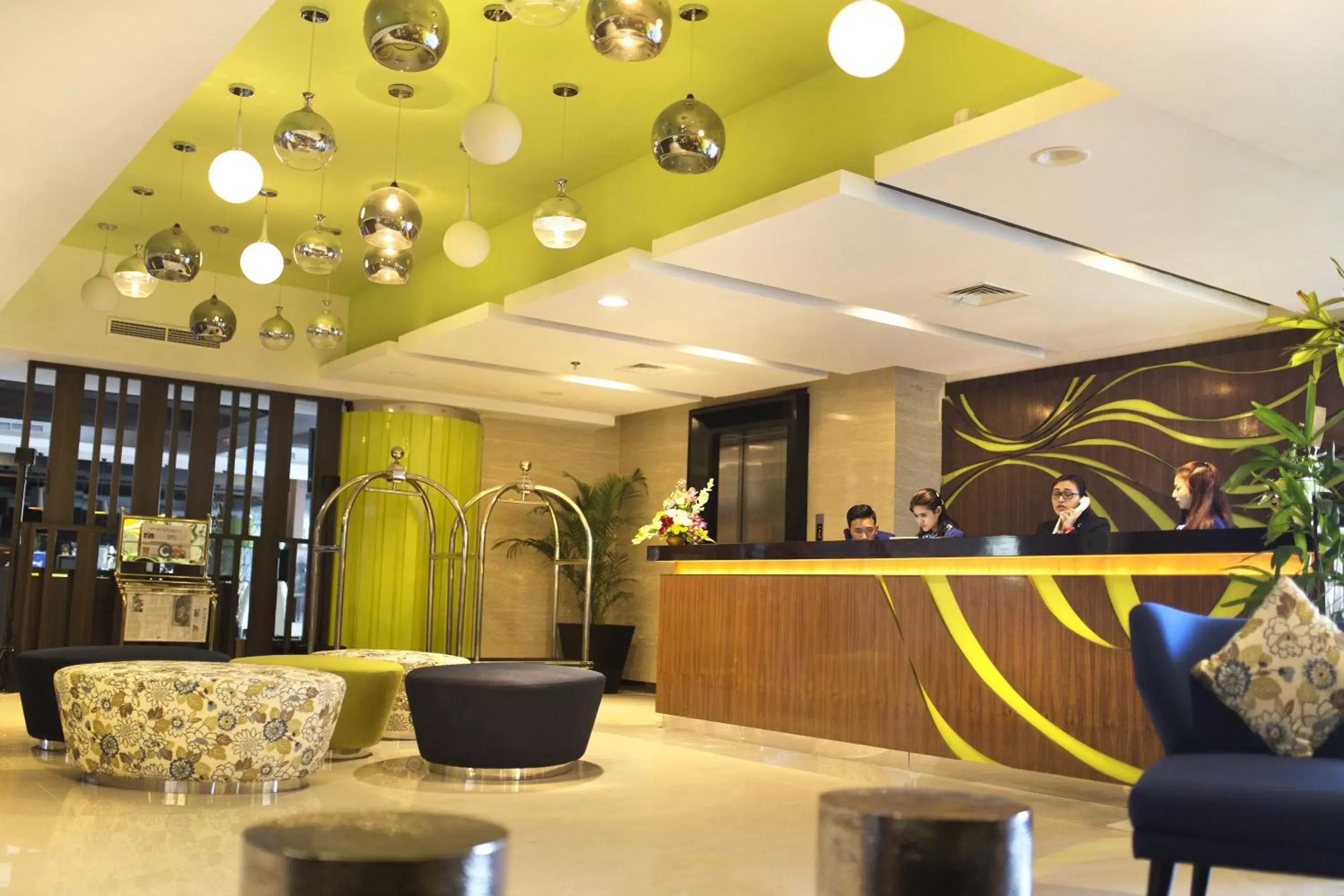 Lobby or reception, Lobby/Reception in Bonnet Hotel Surabaya