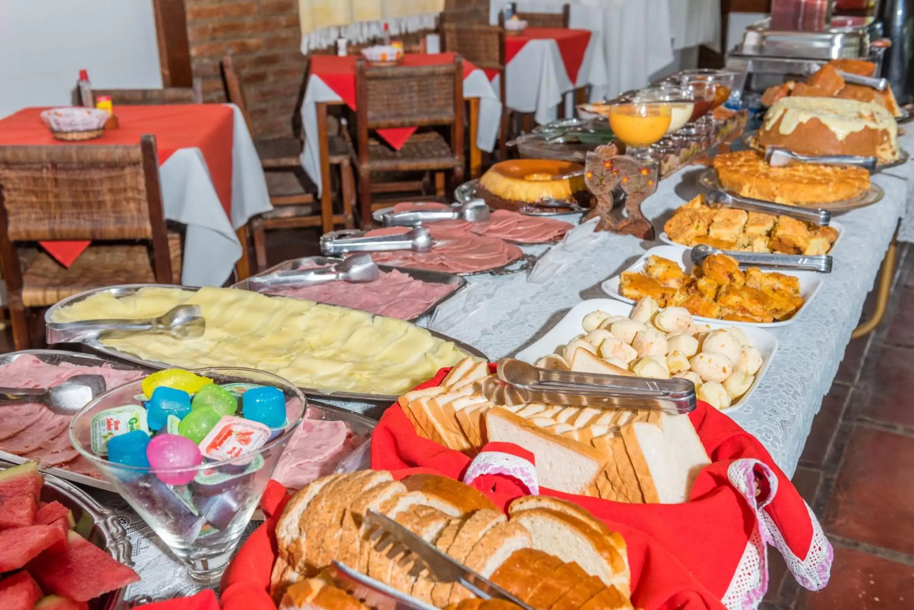 Buffet breakfast, Breakfast in Pousada Aldeia Portuguesa