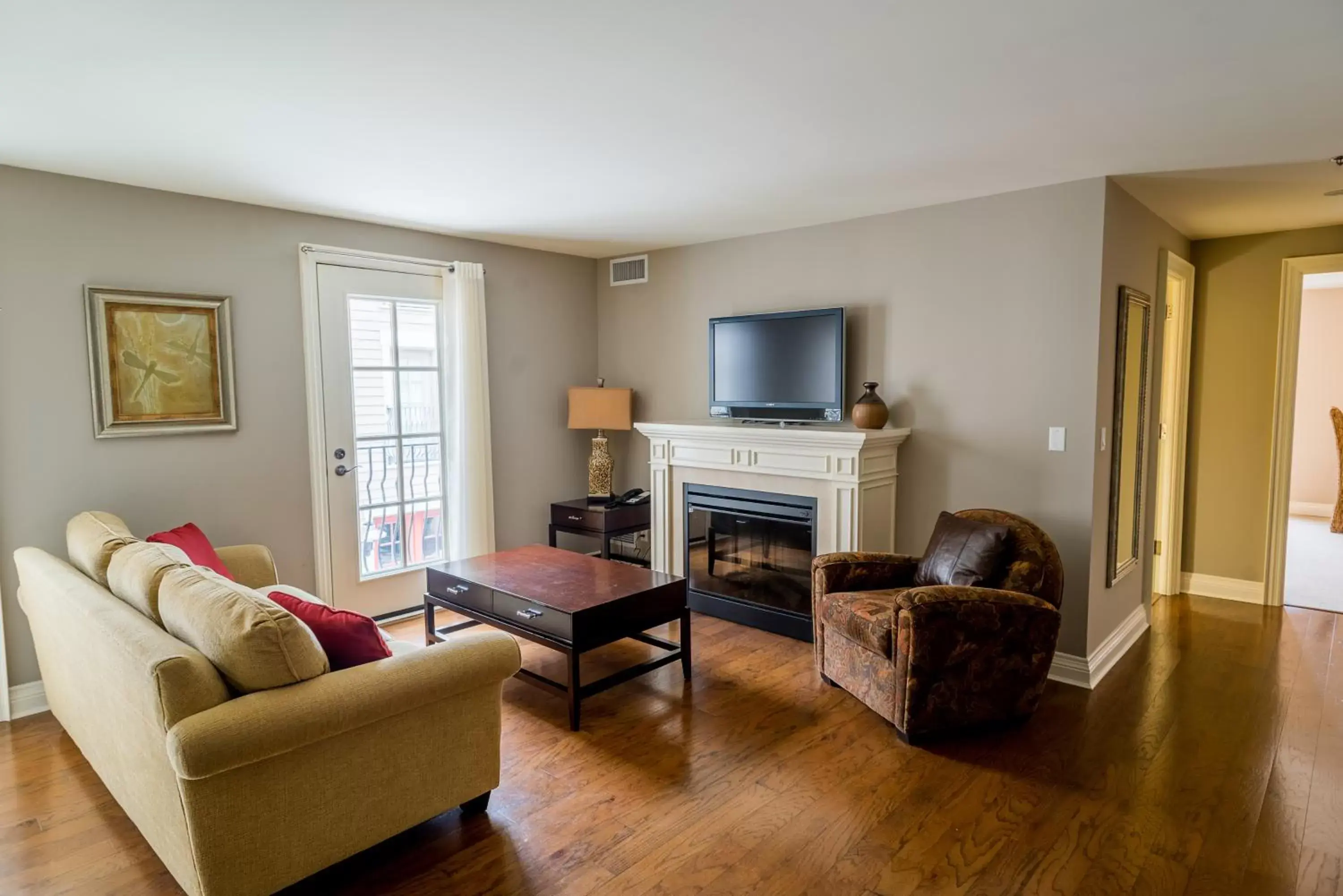 Living room, Seating Area in Rawley Resort, Spa & Marina