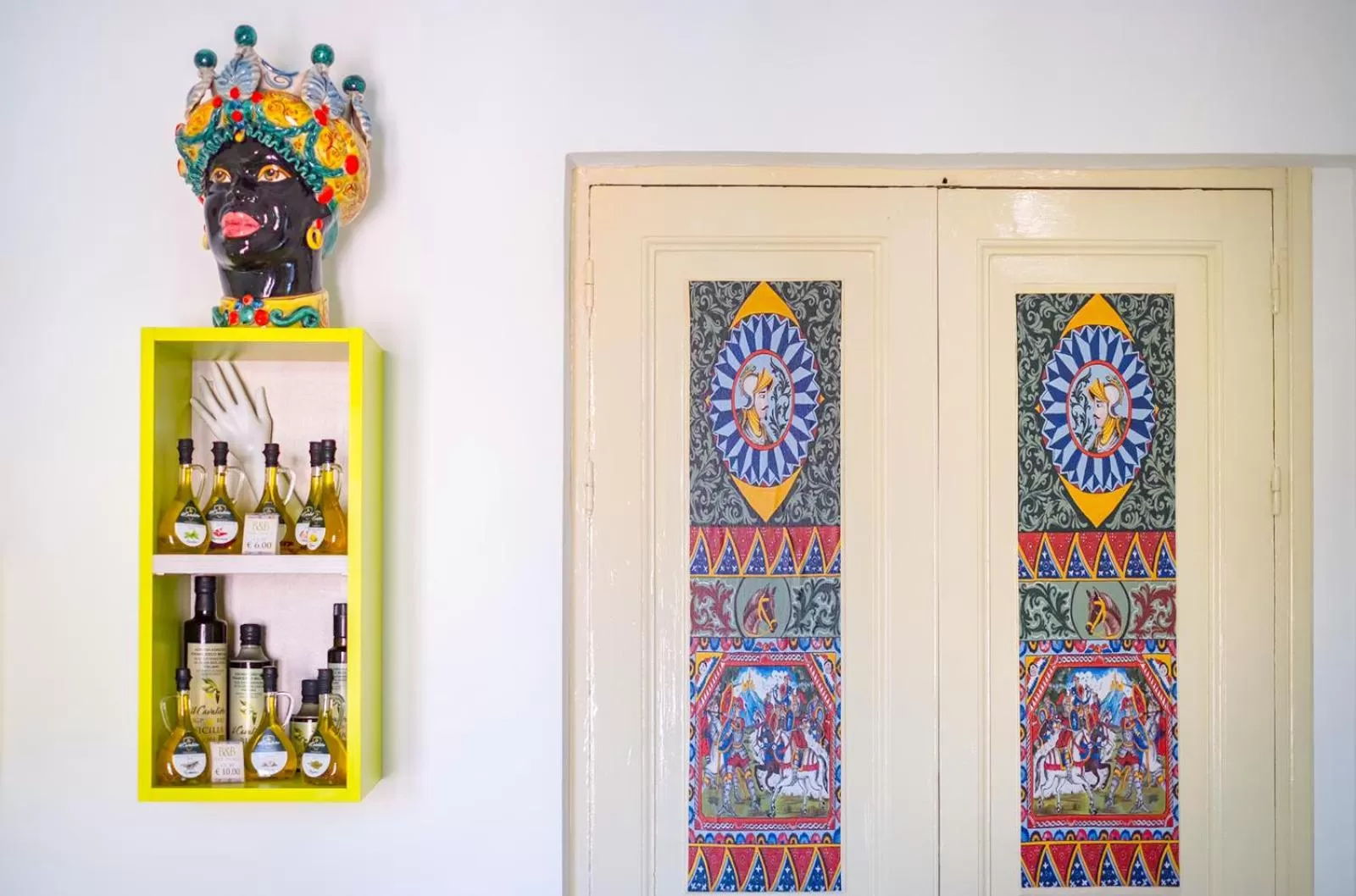 Decorative detail in THE PALACE B&B and Apartments