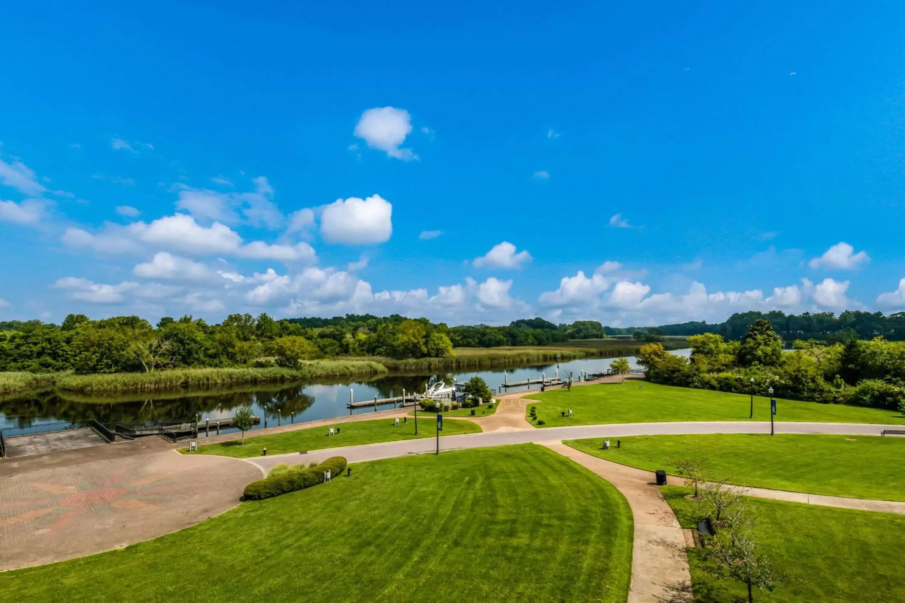 View (from property/room) in Hilton Garden Inn Suffolk Riverfront View (from property/room) in Hilton Garden Inn Suffolk Riverfront