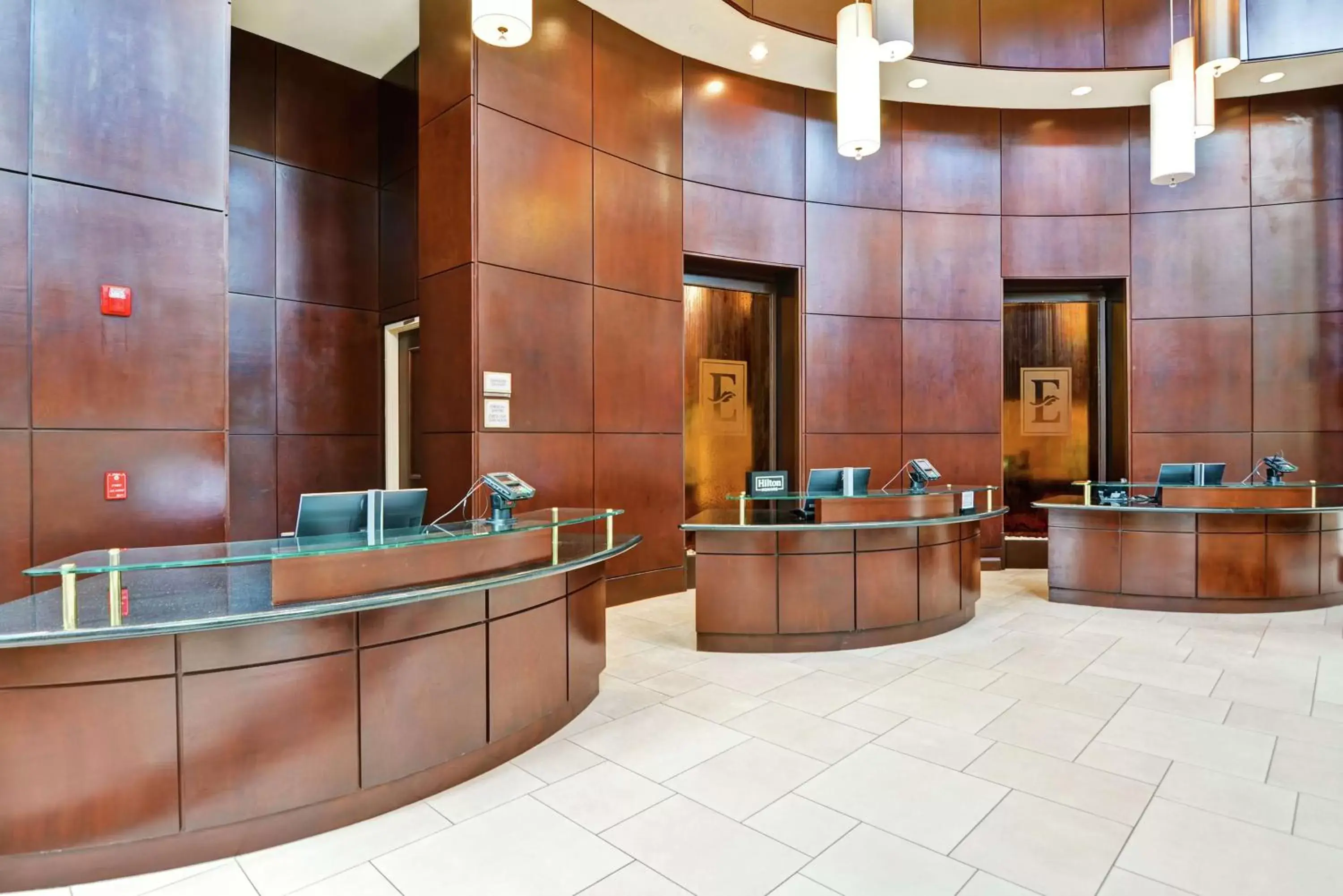 Lobby or reception, Lobby/Reception in Embassy Suites Savannah Airport