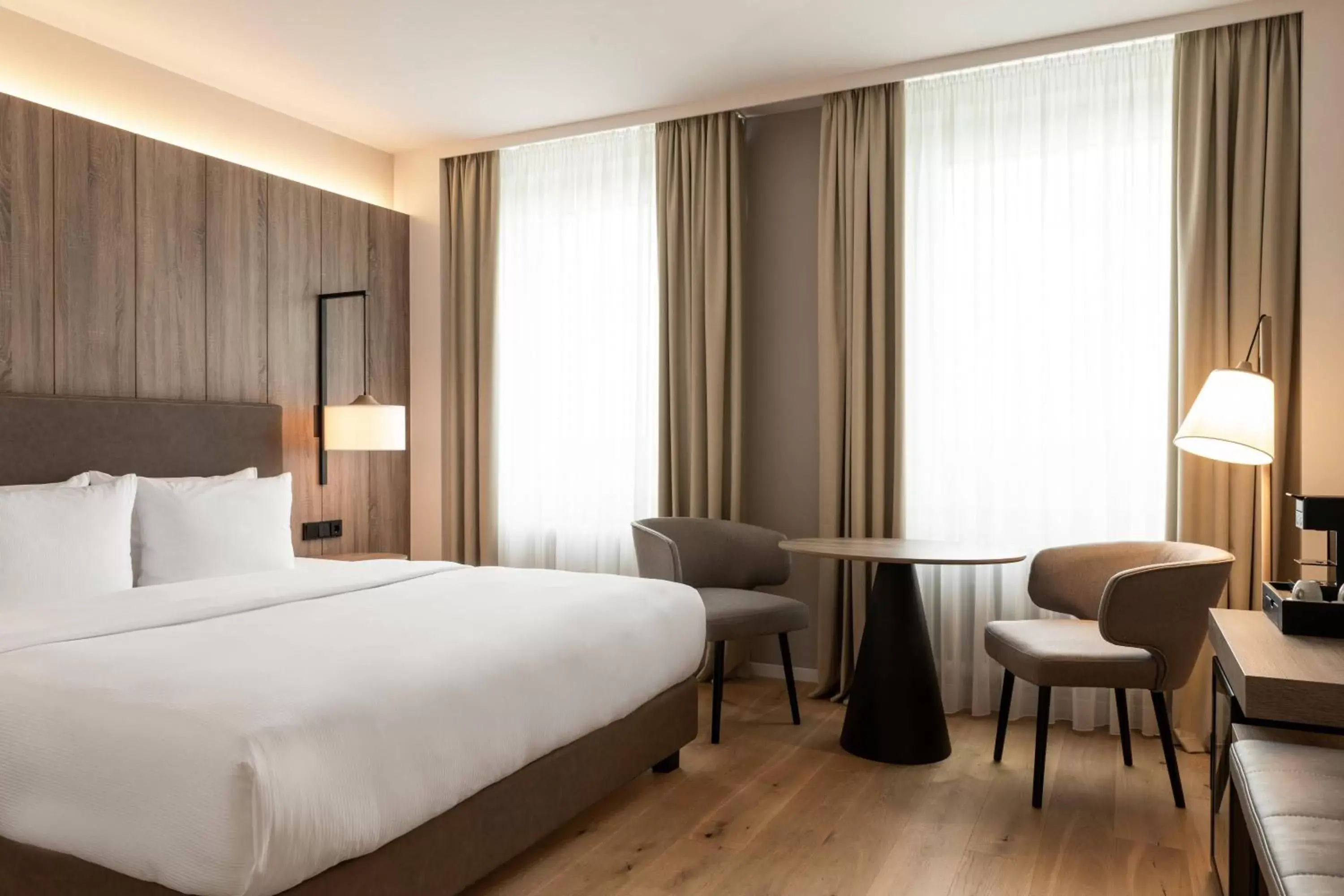 Photo of the whole room, Bed in AC Hotel by Marriott Berlin Humboldthain Park