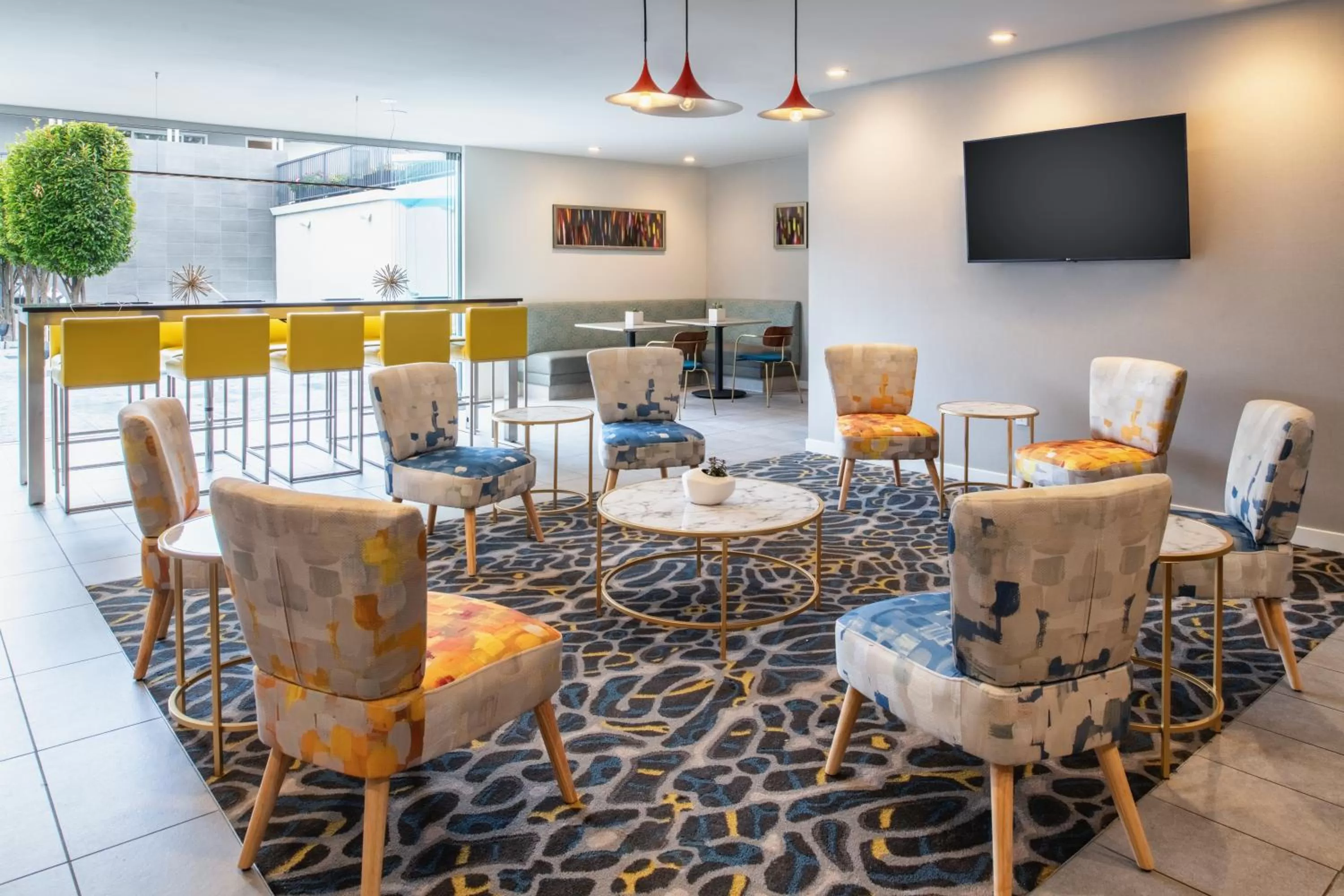 Seating area in Hotel Lucent