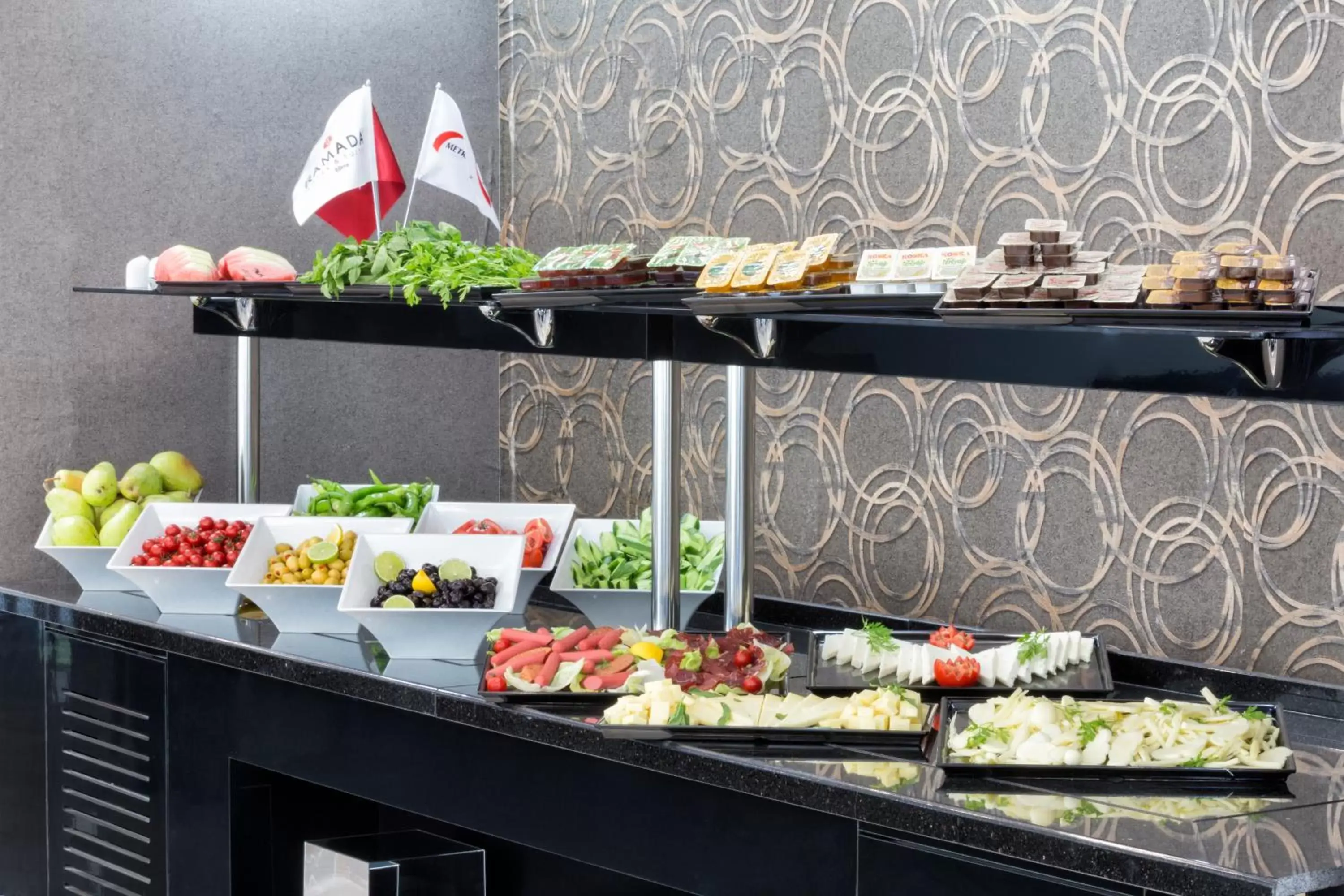 Restaurant/places to eat in Ramada Hotel by Wyndham Edirne Restaurant/places to eat in Ramada Hotel by Wyndham Edirne