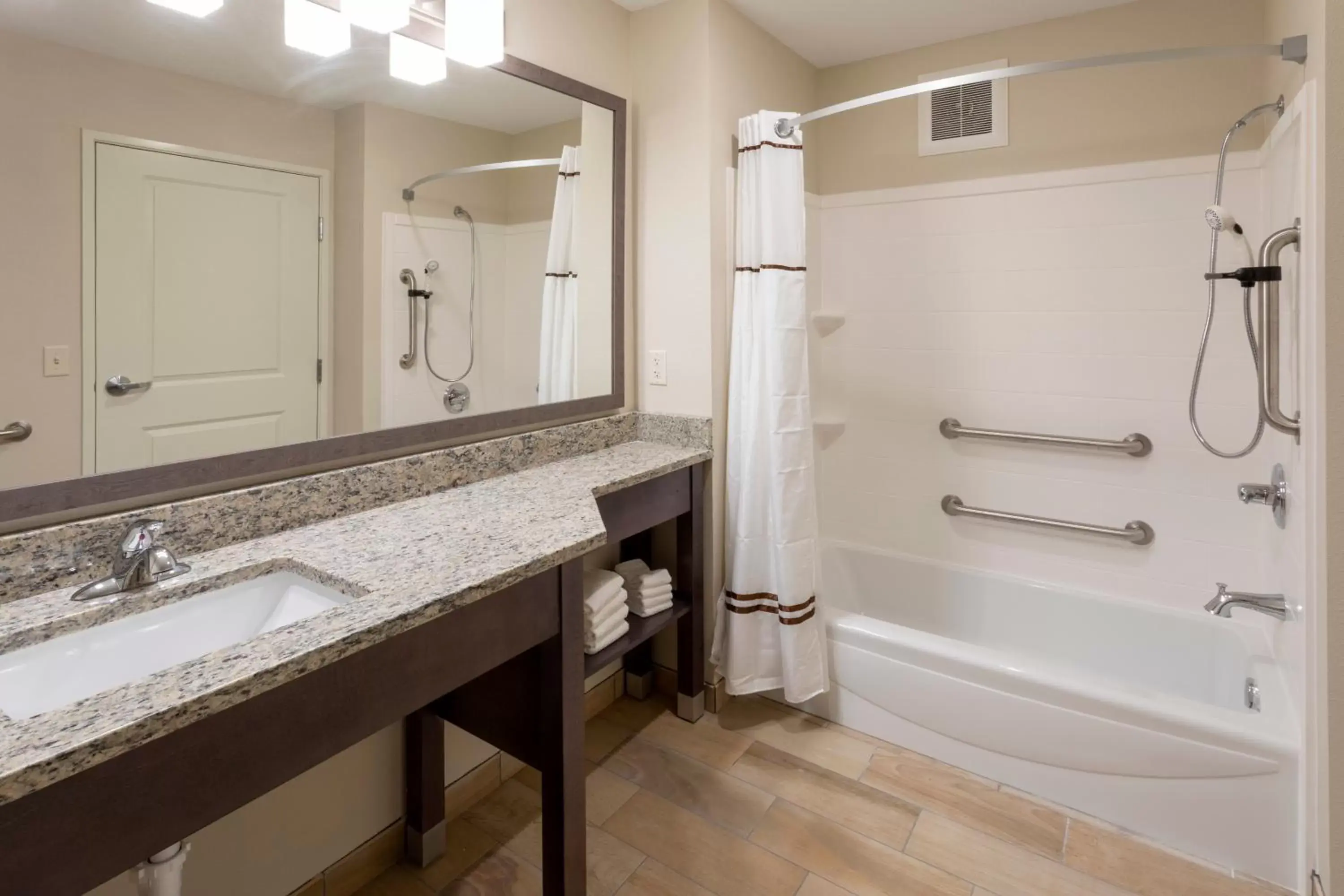 Bathroom in GrandStay Hotel & Suites