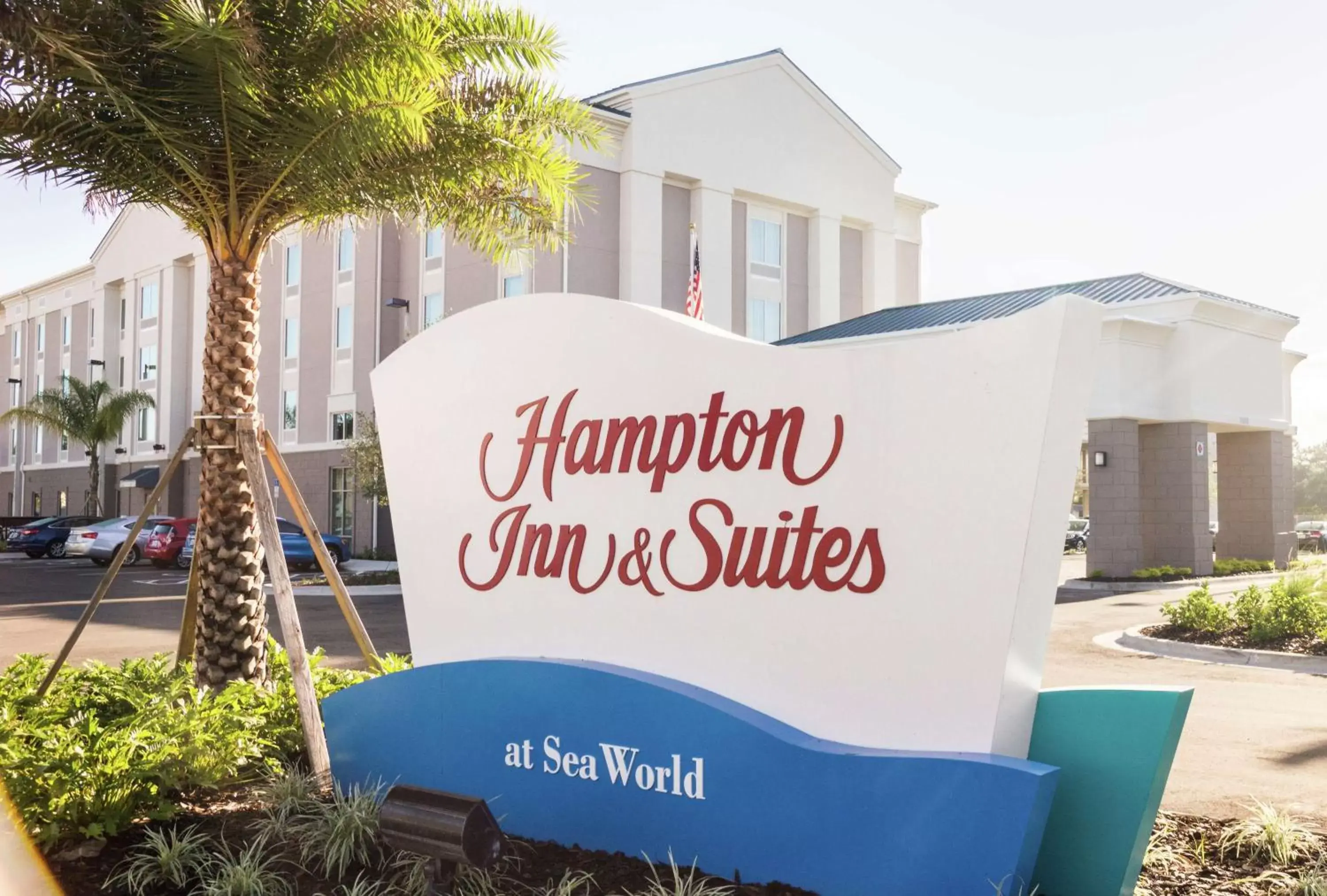 Property building, Property Logo/Sign in Hampton Inn & Suites Orlando near SeaWorld