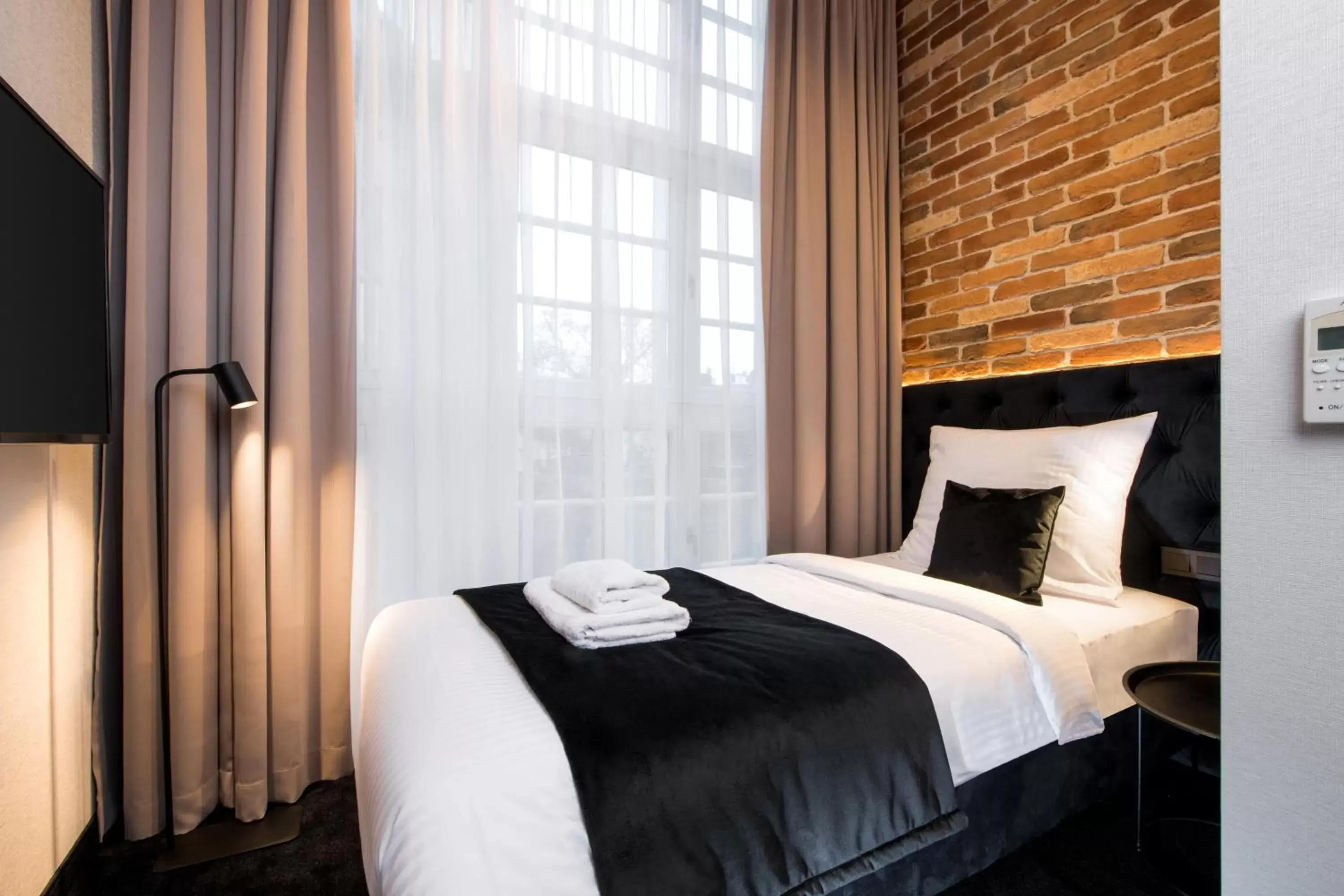 Bedroom, Bed in Hotel Krupnicza 30 Bedroom, Bed in Hotel Krupnicza 30