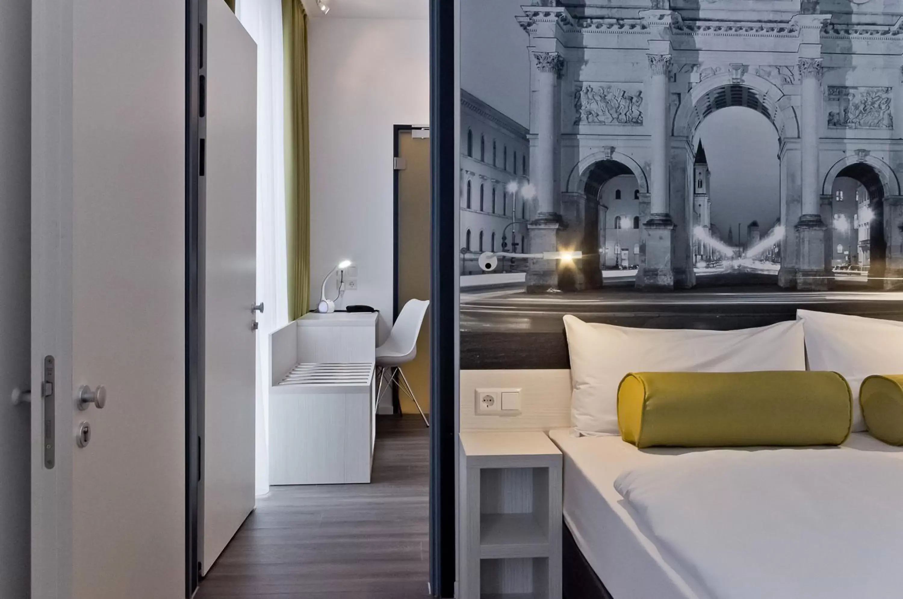 Decorative detail, Bed in Super 8 by Wyndham Munich City North Decorative detail, Bed in Super 8 by Wyndham Munich City North