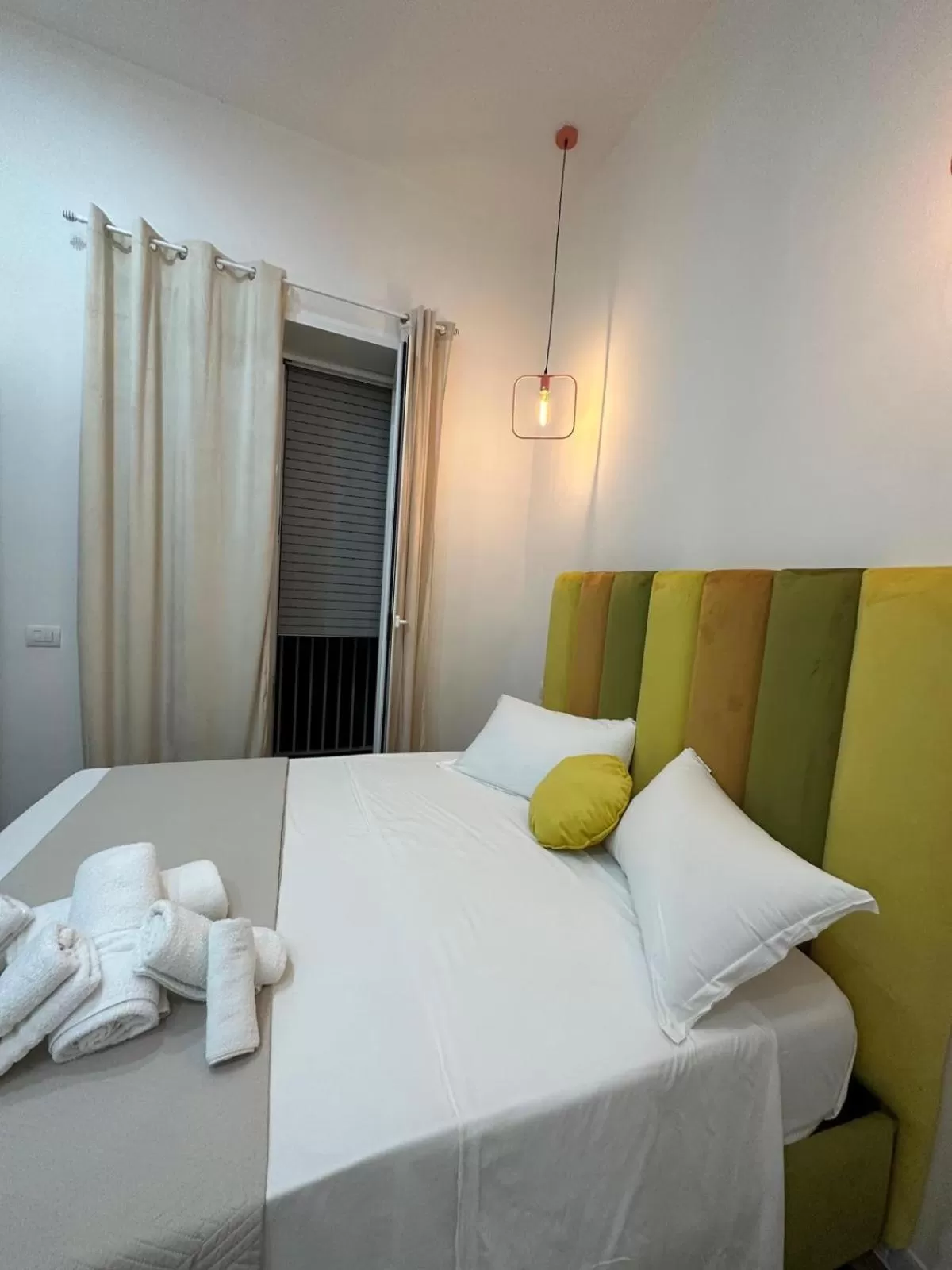 Bed in San Ferdinando suite room