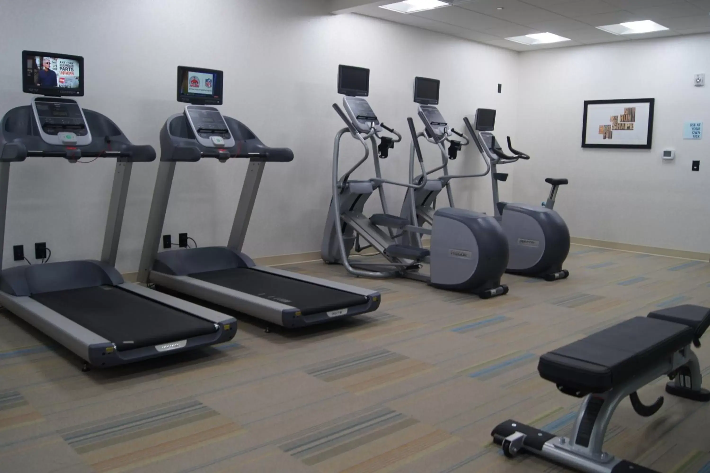 Fitness centre/facilities, Fitness Center/Facilities in Holiday Inn Express & Suites Round Rock Austin North, an IHG Hotel