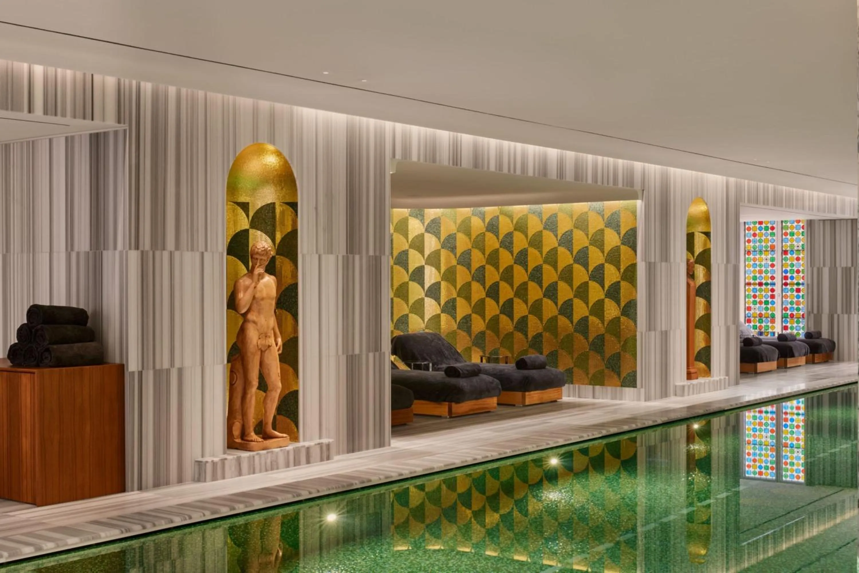 Swimming pool in Bvlgari Hotel Roma